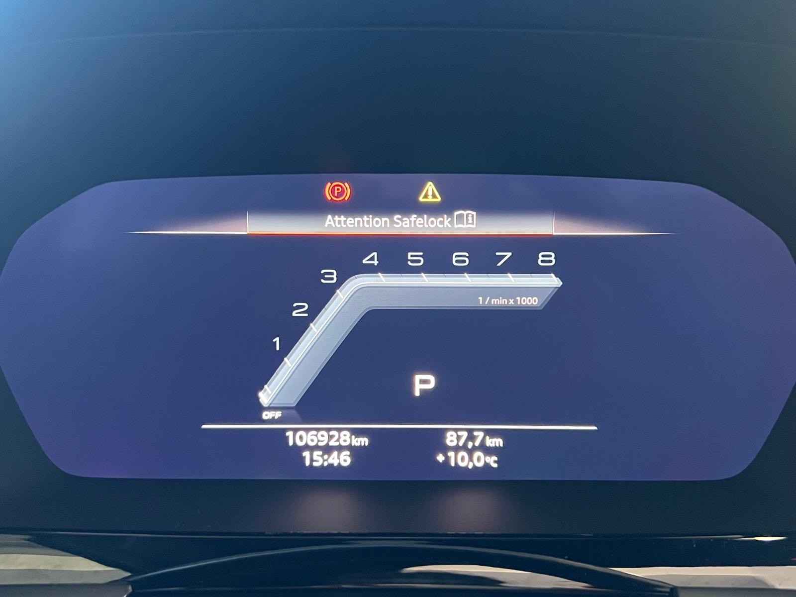 AUDI S3 Limousine 2.0 TFSI quattro S-tronic-image-12