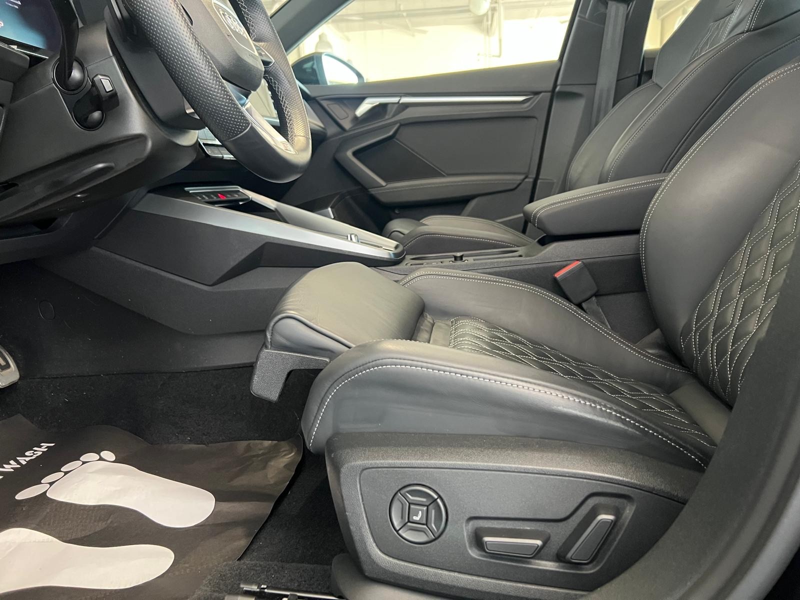AUDI S3 Limousine 2.0 TFSI quattro S-tronic-image-20