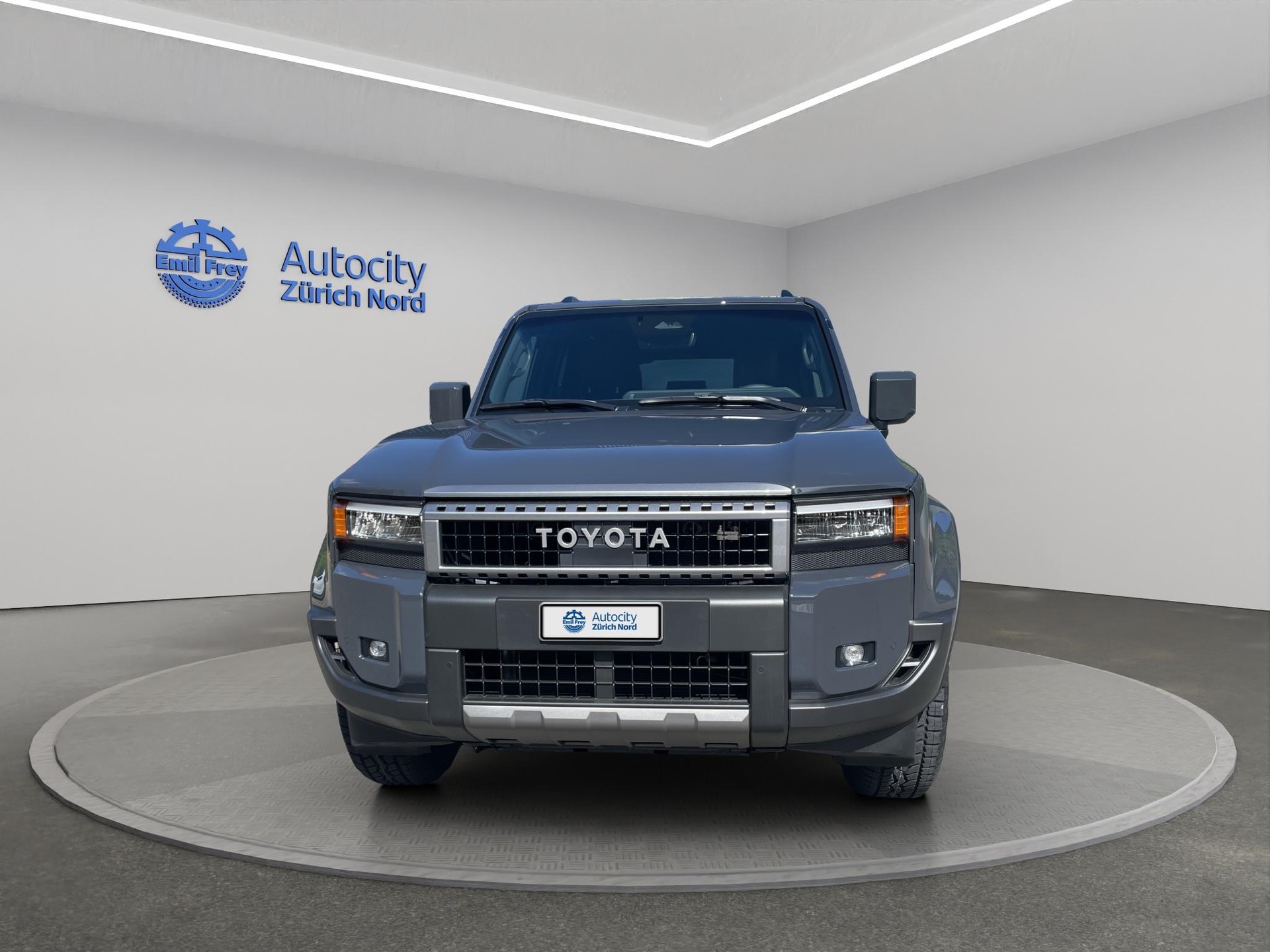 TOYOTA Land Cruiser 2.8 D Comfort-image-5