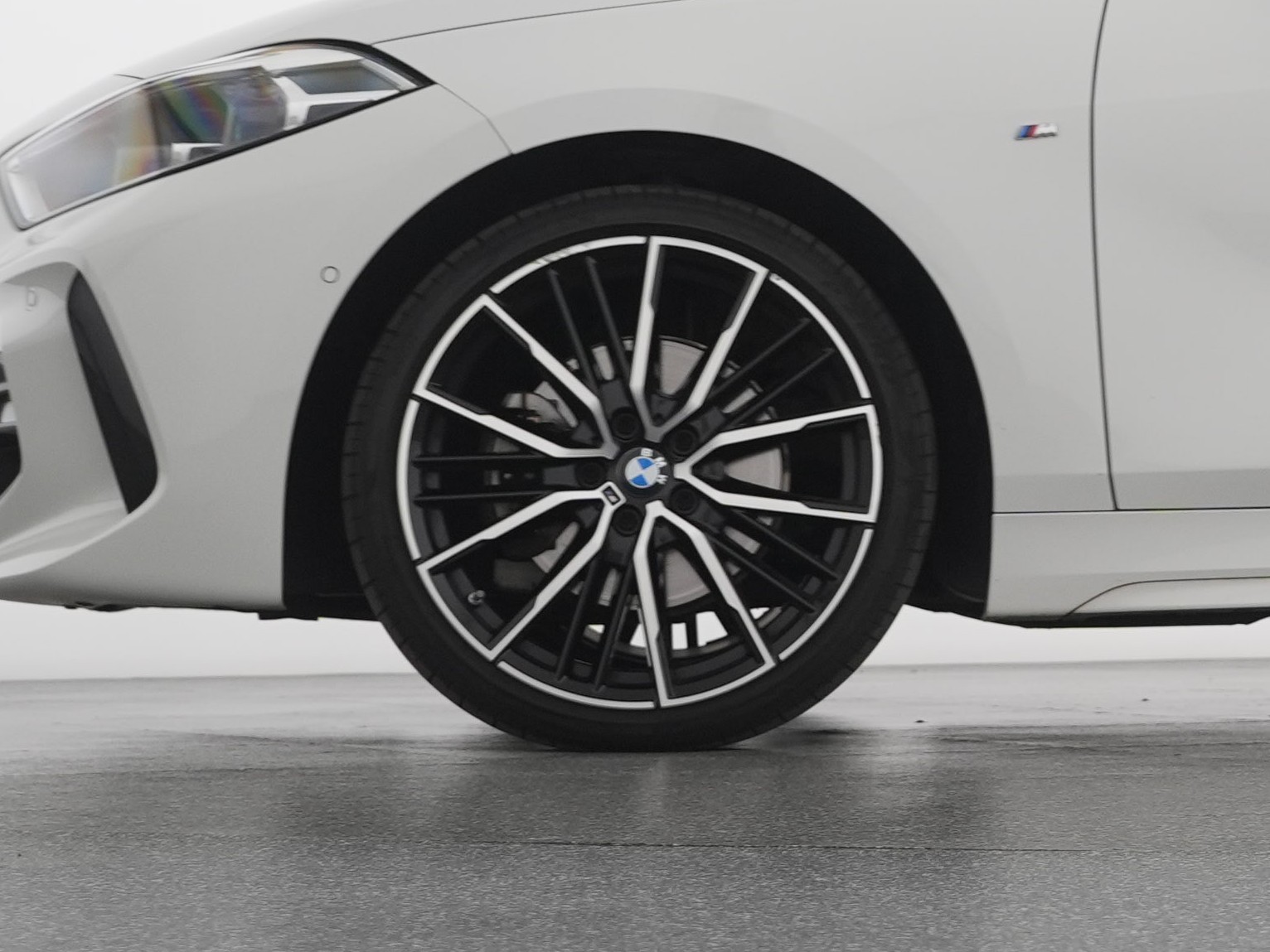 BMW 1-Series 118d M Sport-image-2