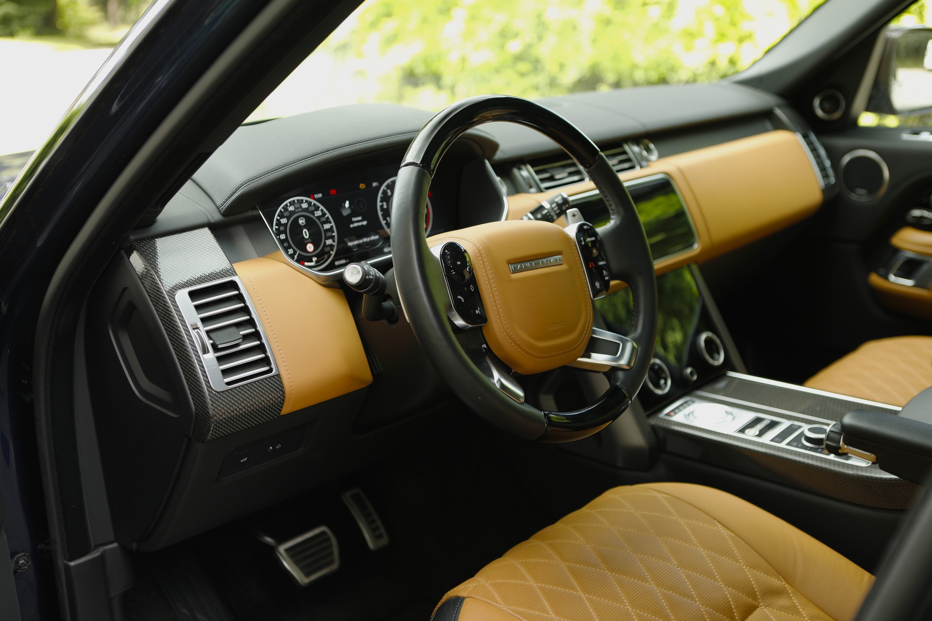 LAND ROVER Range Rover 5.0 V8 S/C SV AB Automatic-image-9