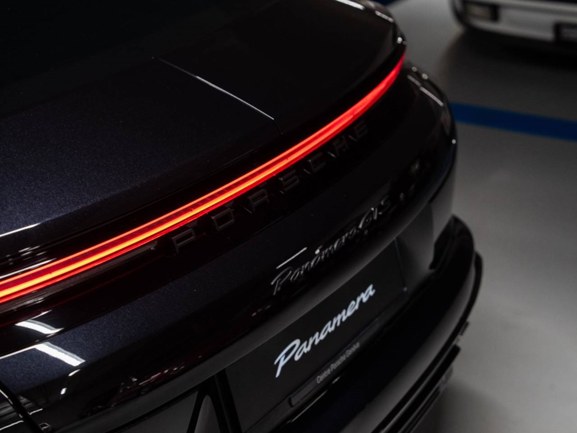 PORSCHE Panamera GTS-image-24