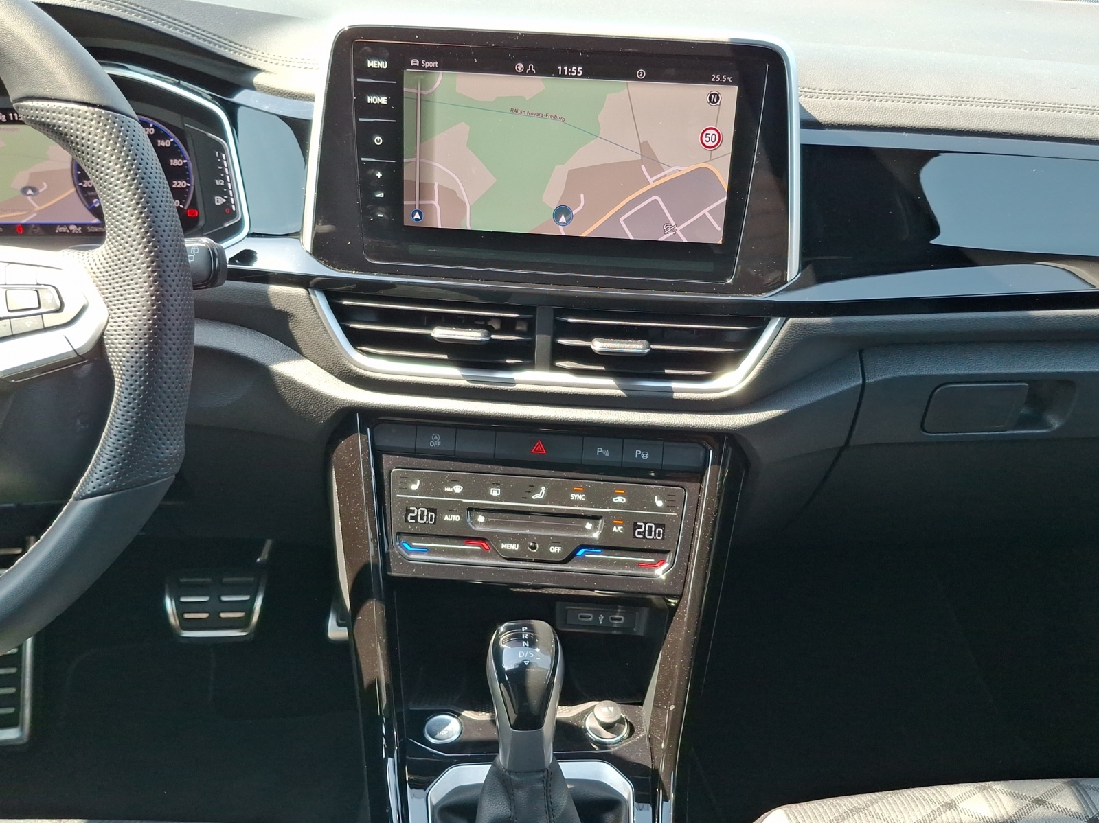 VW T-Roc 2.0 TSI R-Line DSG 4Motion-image-10