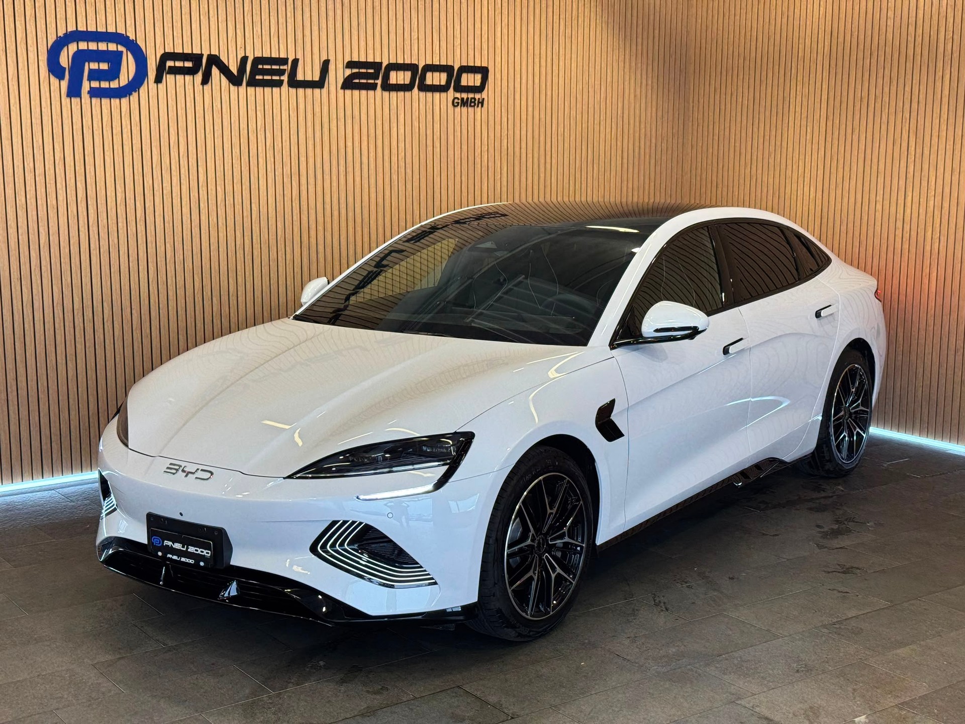 BYD Seal 82,2 kWh Excellence AWD MY 26 *Polar White*