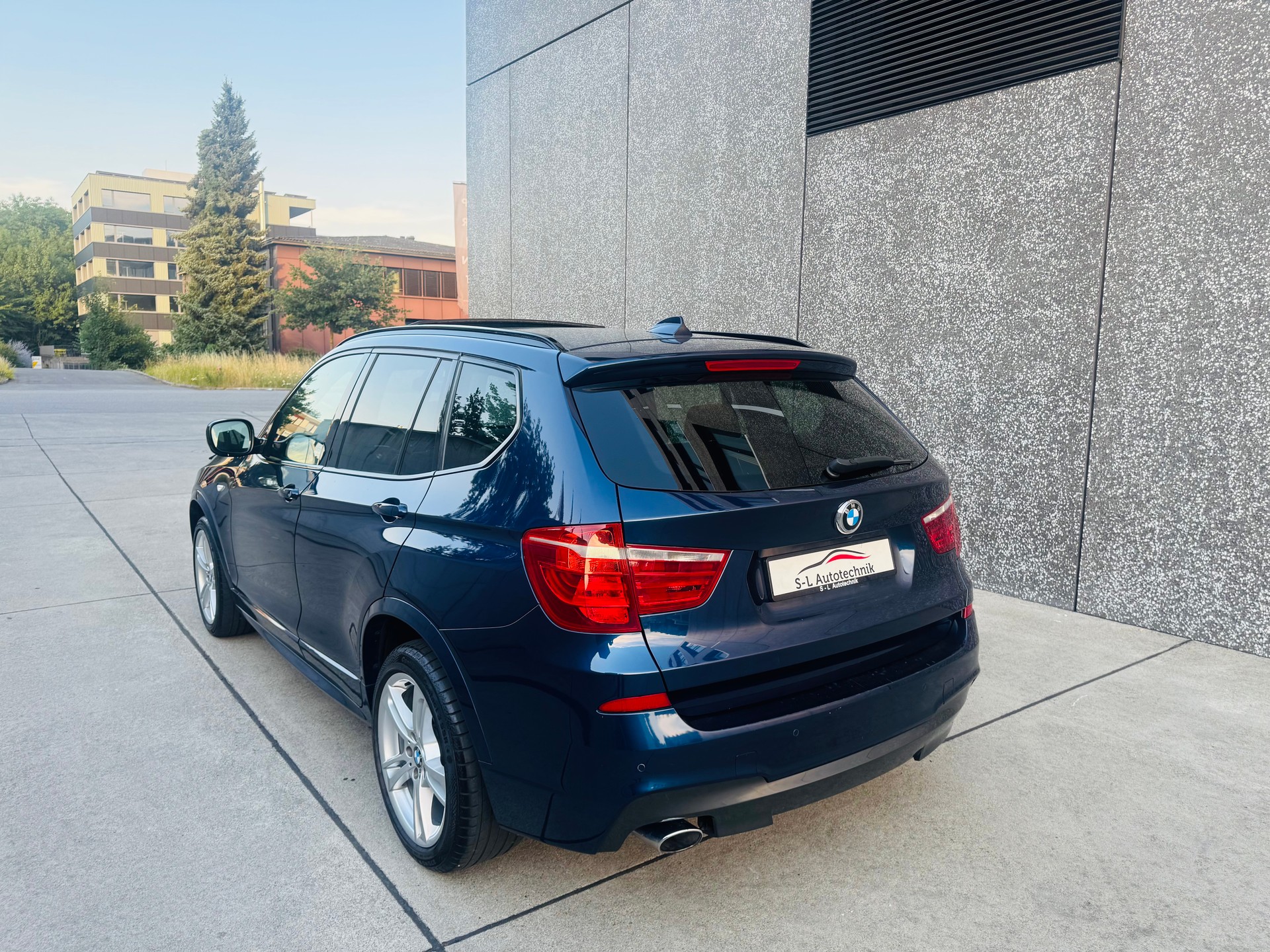 BMW X3 xDrive 20d Steptronic-image-12