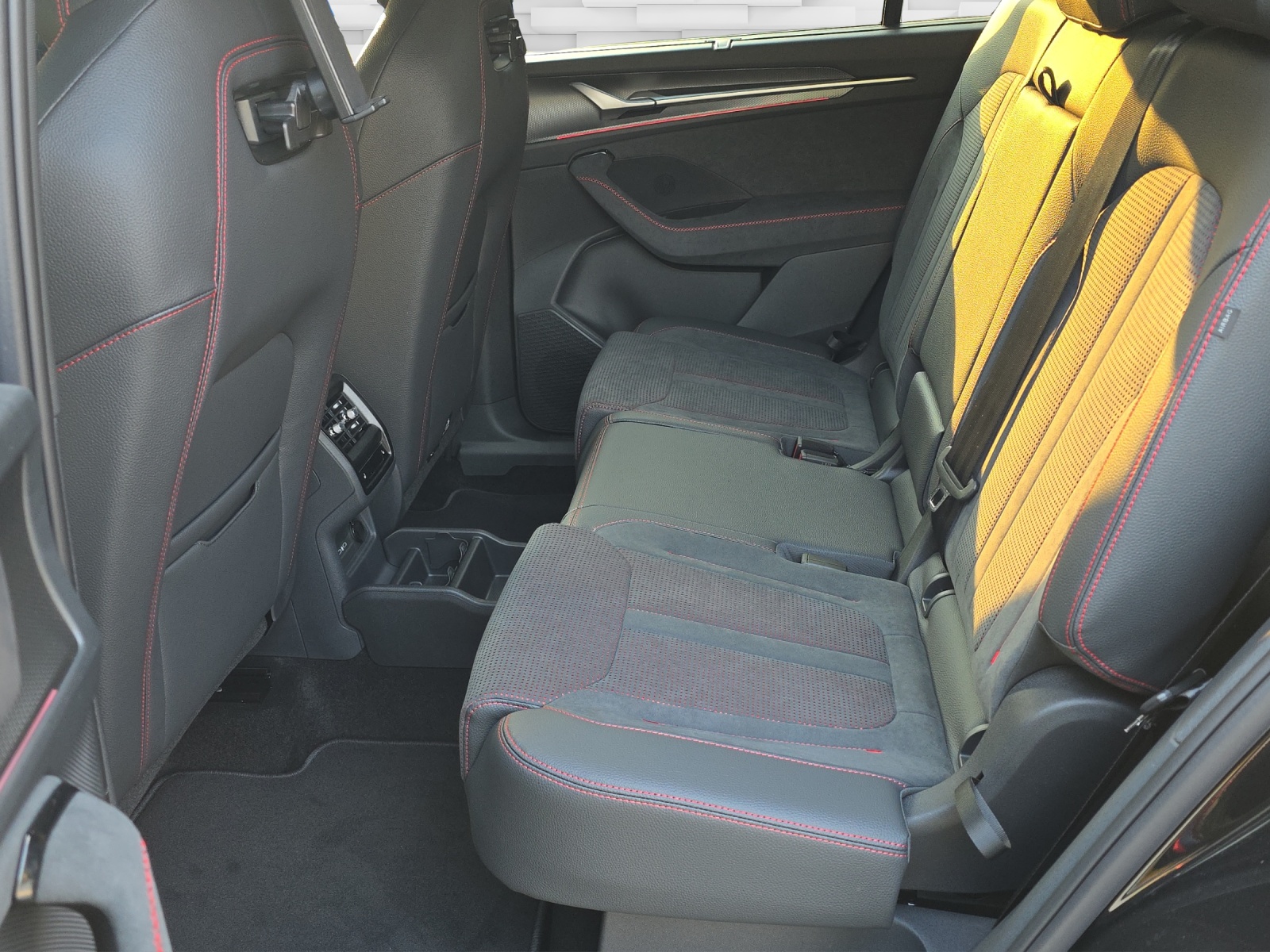 SKODA Kodiaq 2.0 TSI RS 4x4-image-8