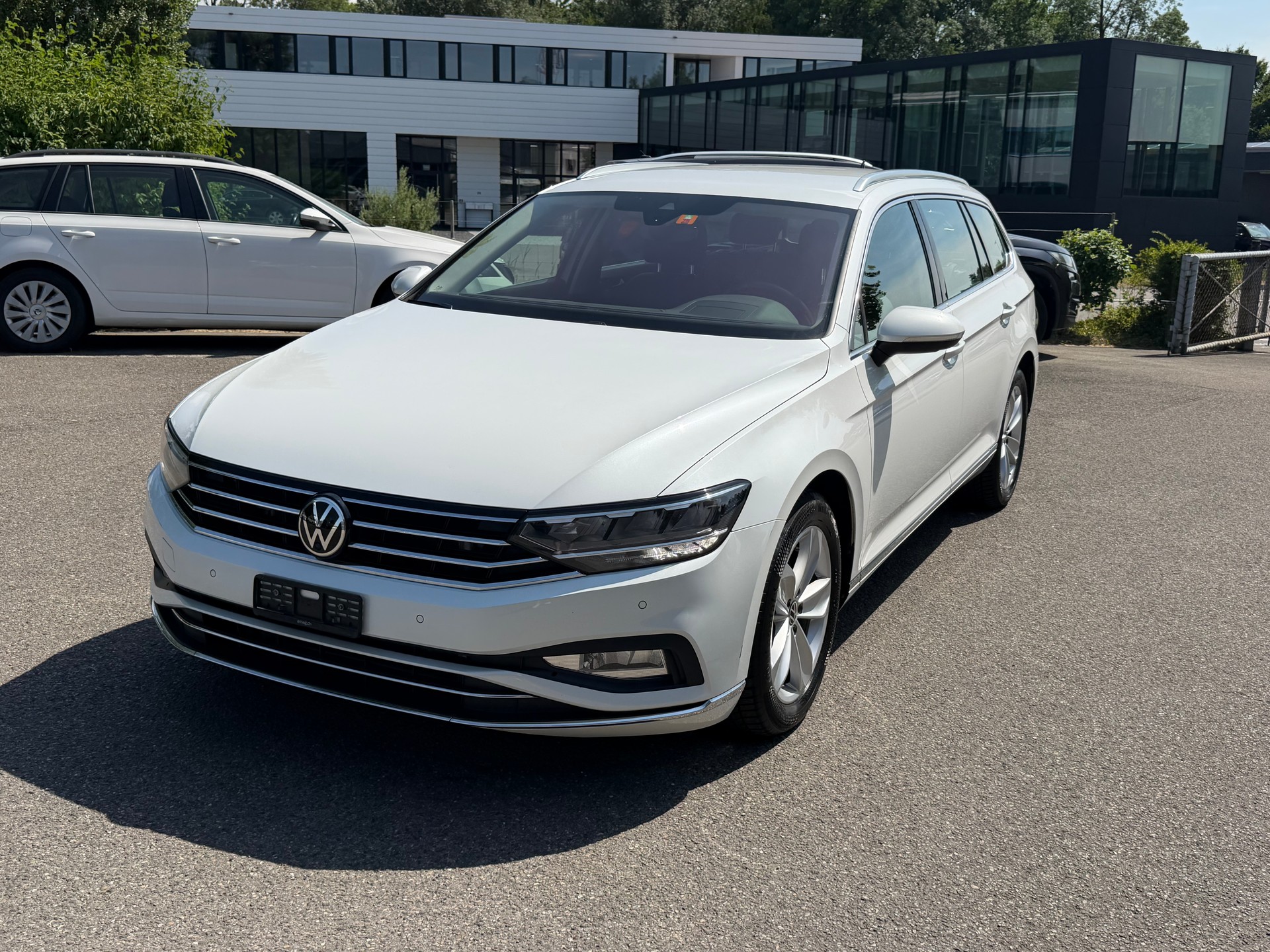 VW Passat 2.0 TDI BMT Elegance 4Motion DSG-image-0