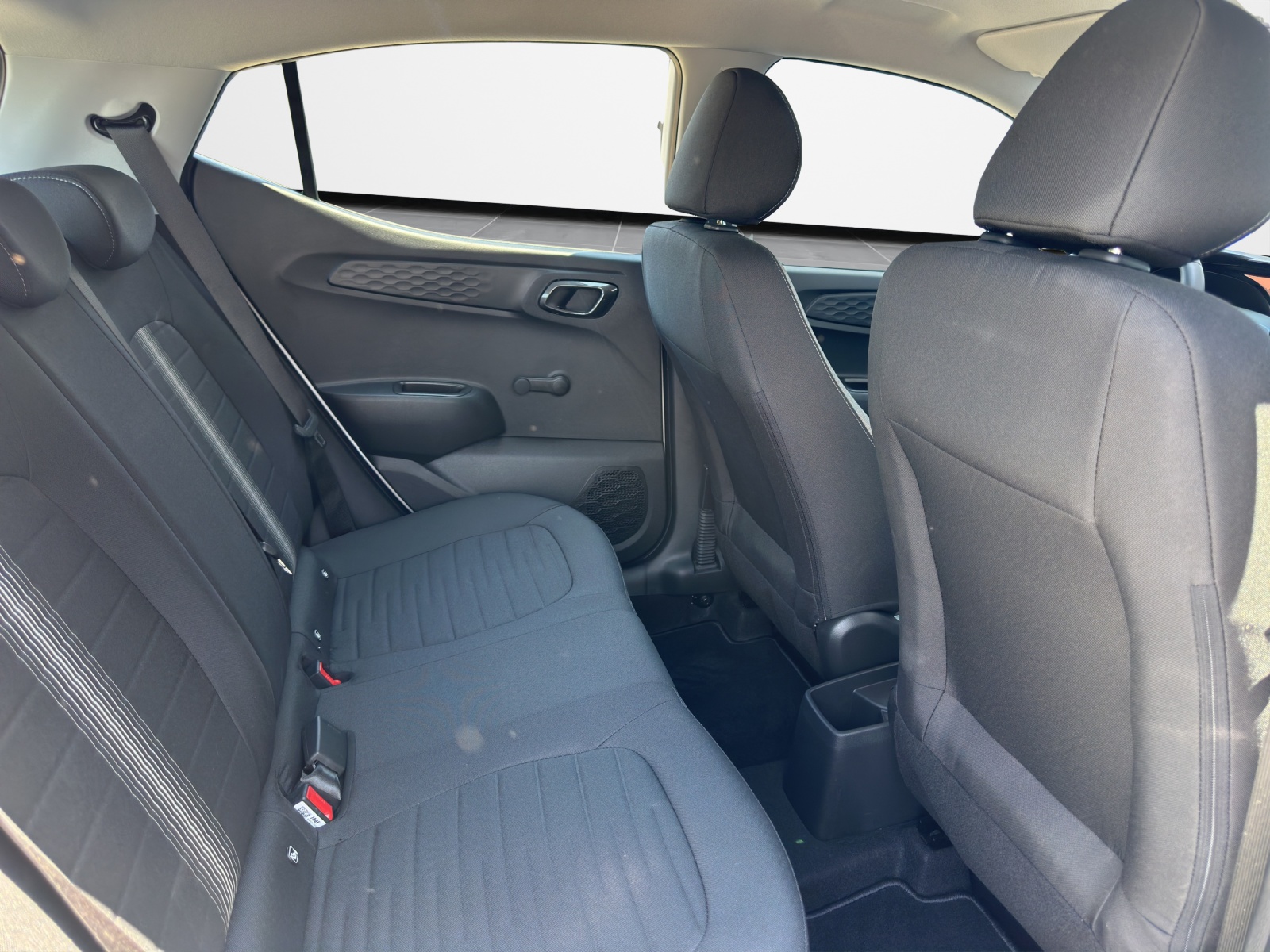 HYUNDAI i10 1.0 Origo *CH-Wagen*Automat*Rückfahrkamera*Tempomat*-image-14