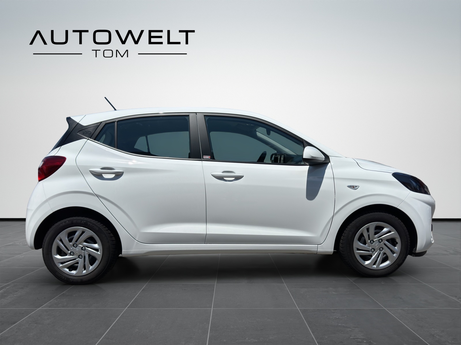 HYUNDAI i10 1.0 Origo *CH-Wagen*Automat*Rückfahrkamera*Tempomat*-image-5