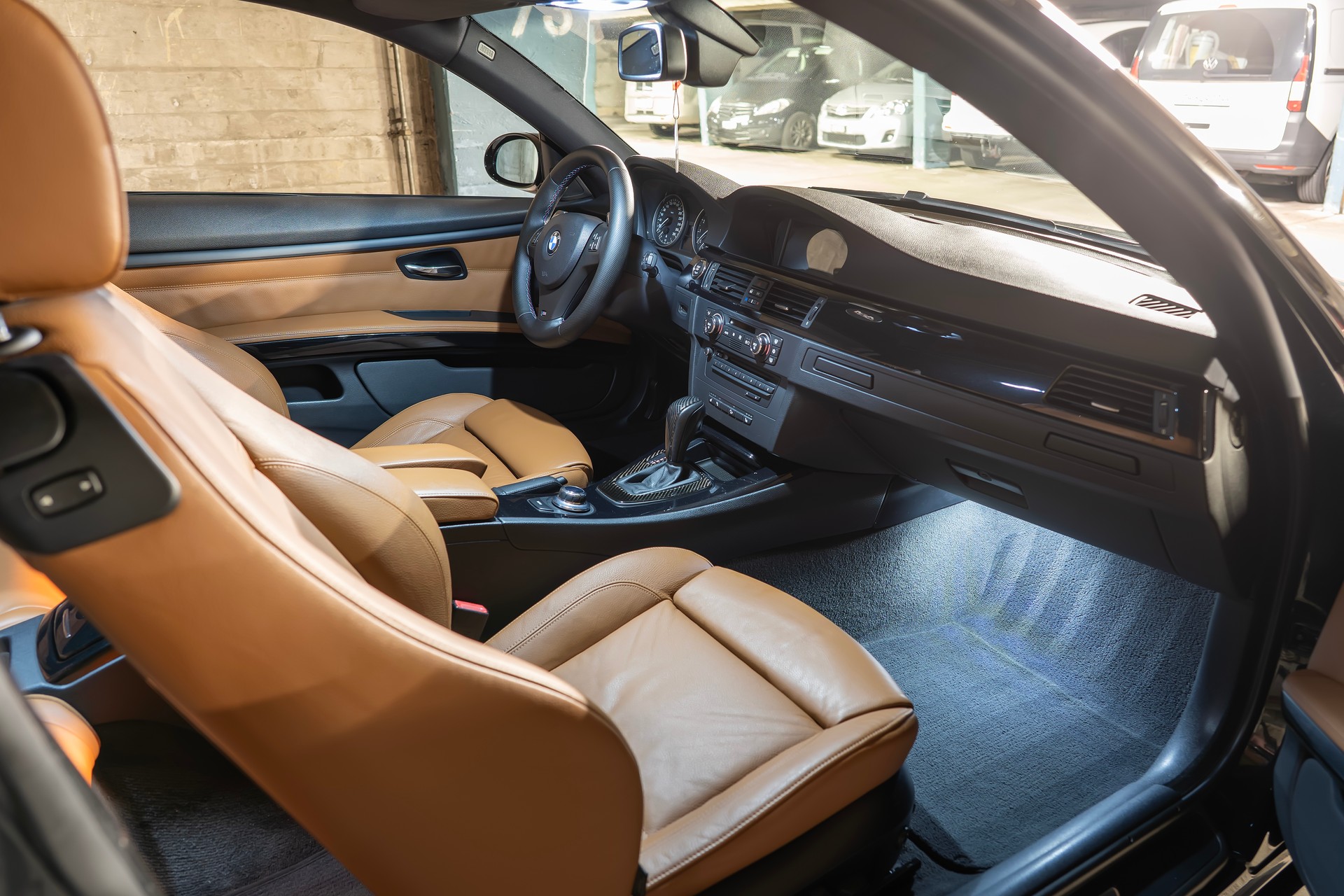 BMW 335i xDrive-image-4