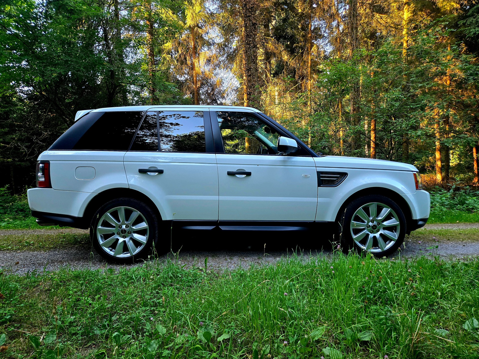 LAND ROVER Range Rover Sport 5.0 V8 SC Automatic-image-7