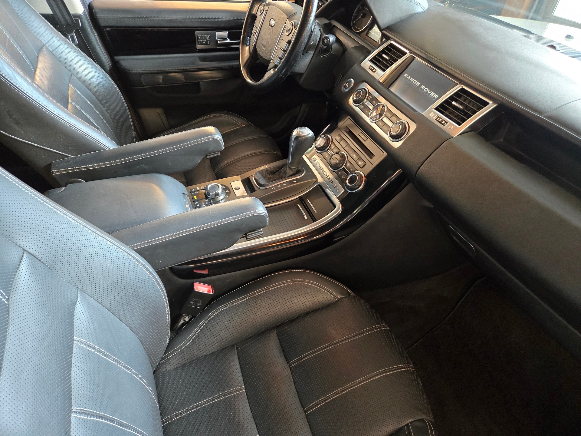 LAND ROVER Range Rover Sport 5.0 V8 SC Automatic-image-4