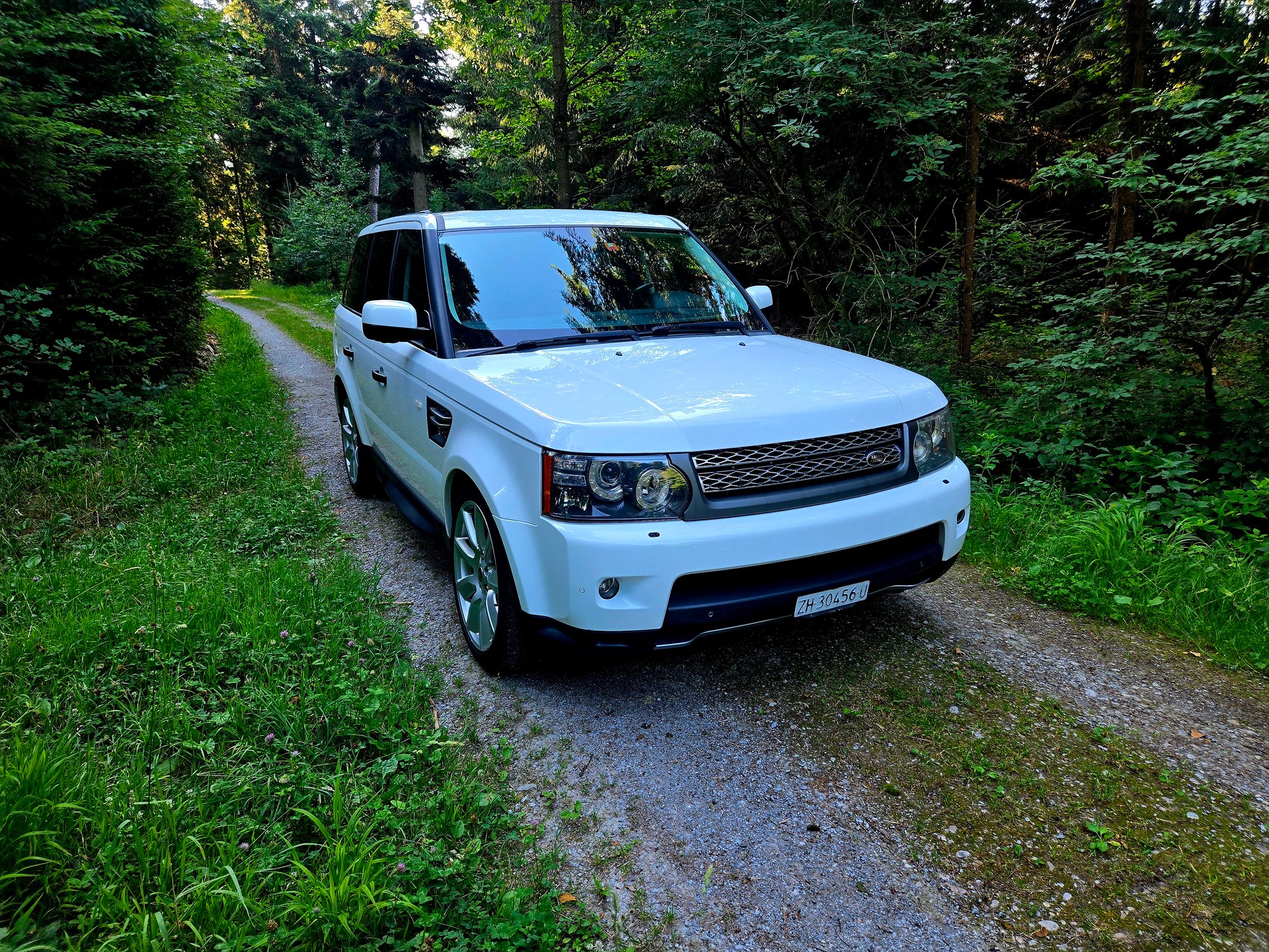 LAND ROVER Range Rover Sport 5.0 V8 SC Automatic-image-0