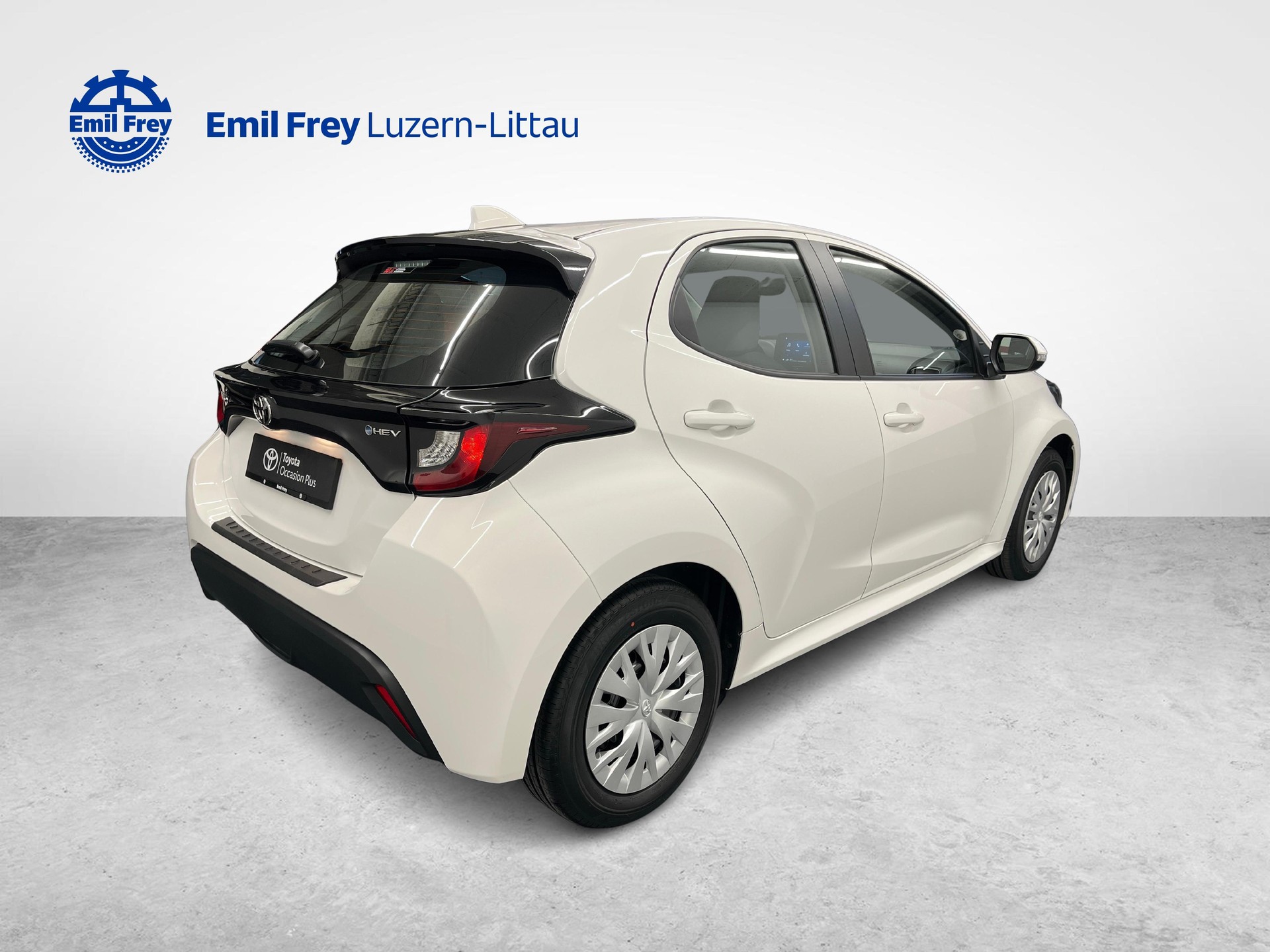 TOYOTA Yaris 1.5 VVT-i HSD Comfort-image-4