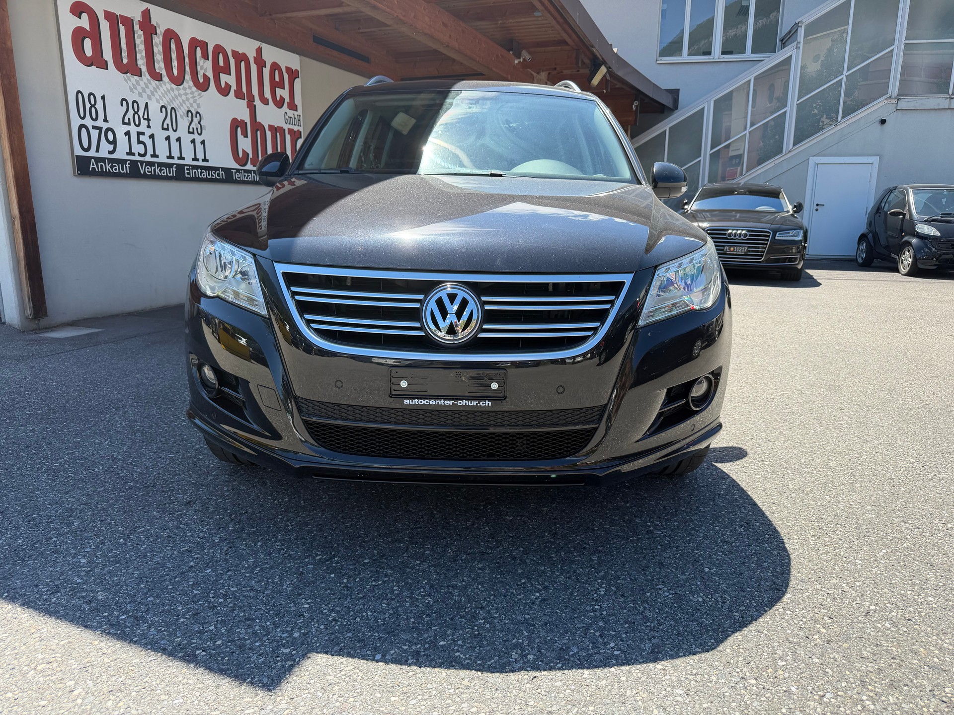 VW Tiguan 2.0 TSI Trend&Fun Tiptronic-image-1