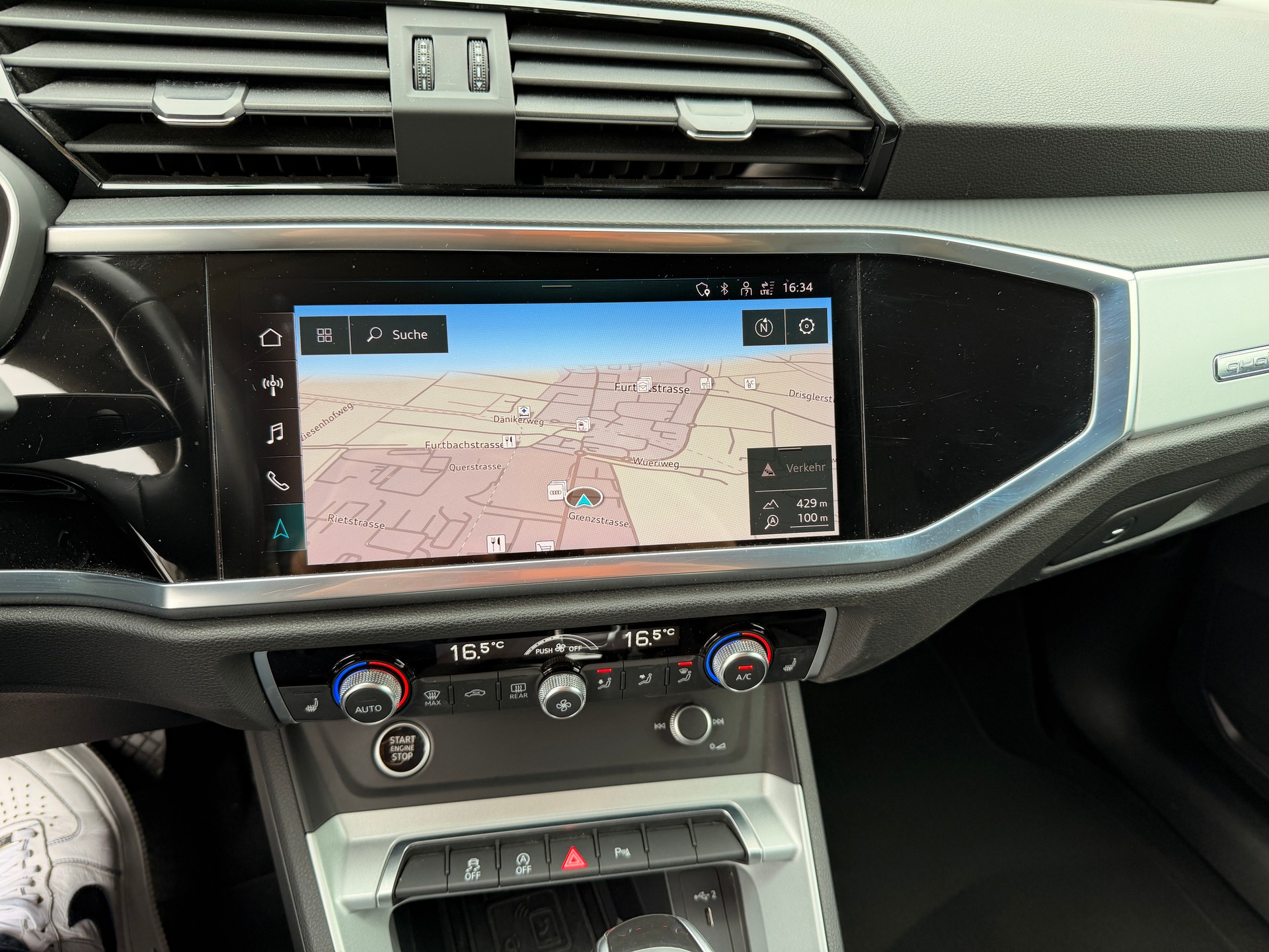 AUDI Q3 40 TDI advanced quattro S-tronic-image-9