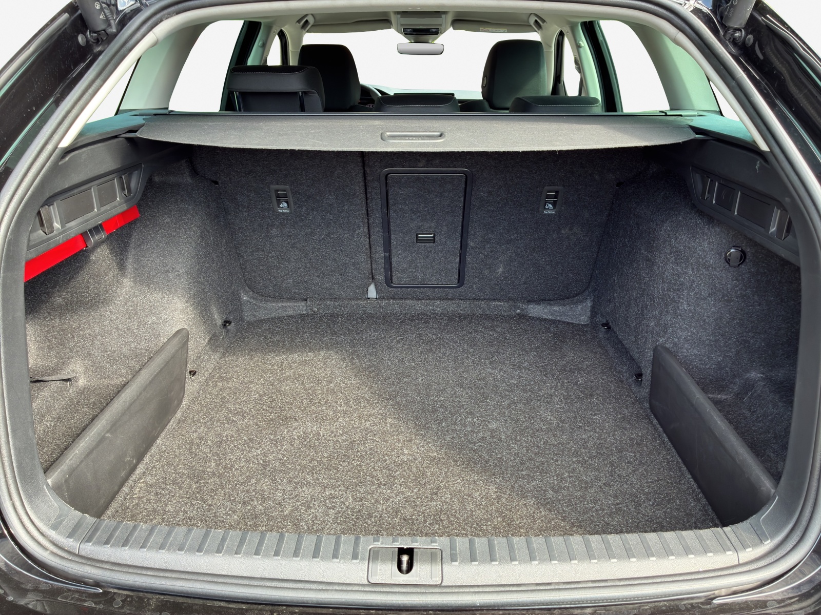 SKODA Octavia Combi 1.5 TSI mHEV DSG Dynamic-image-11
