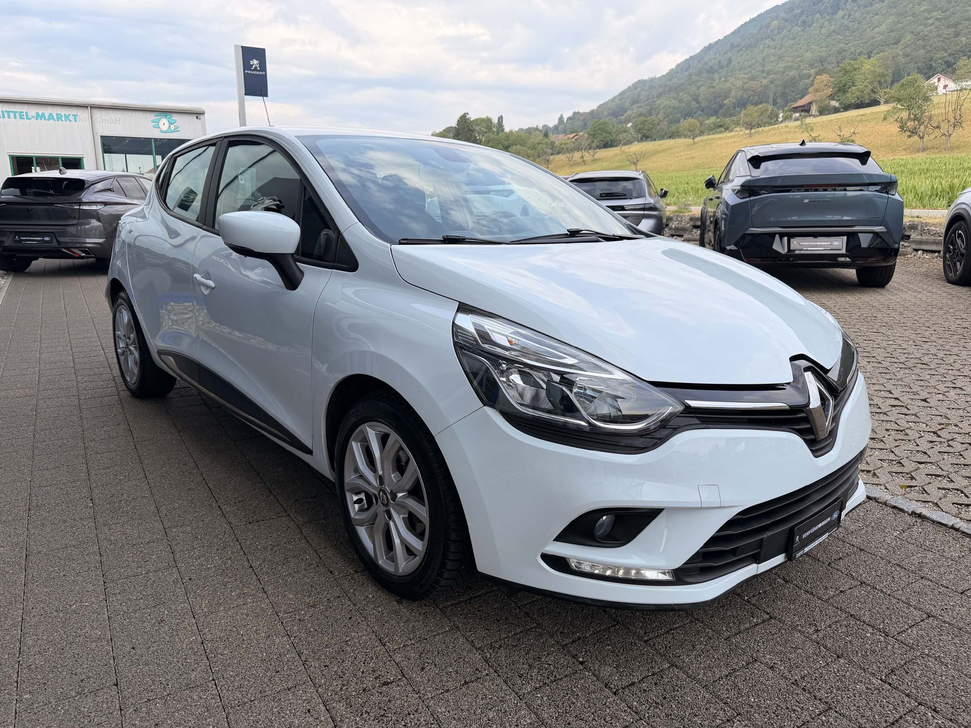 RENAULT Clio 1.5 dCi B Business Line S/S neuer Zahnriemen-image-4