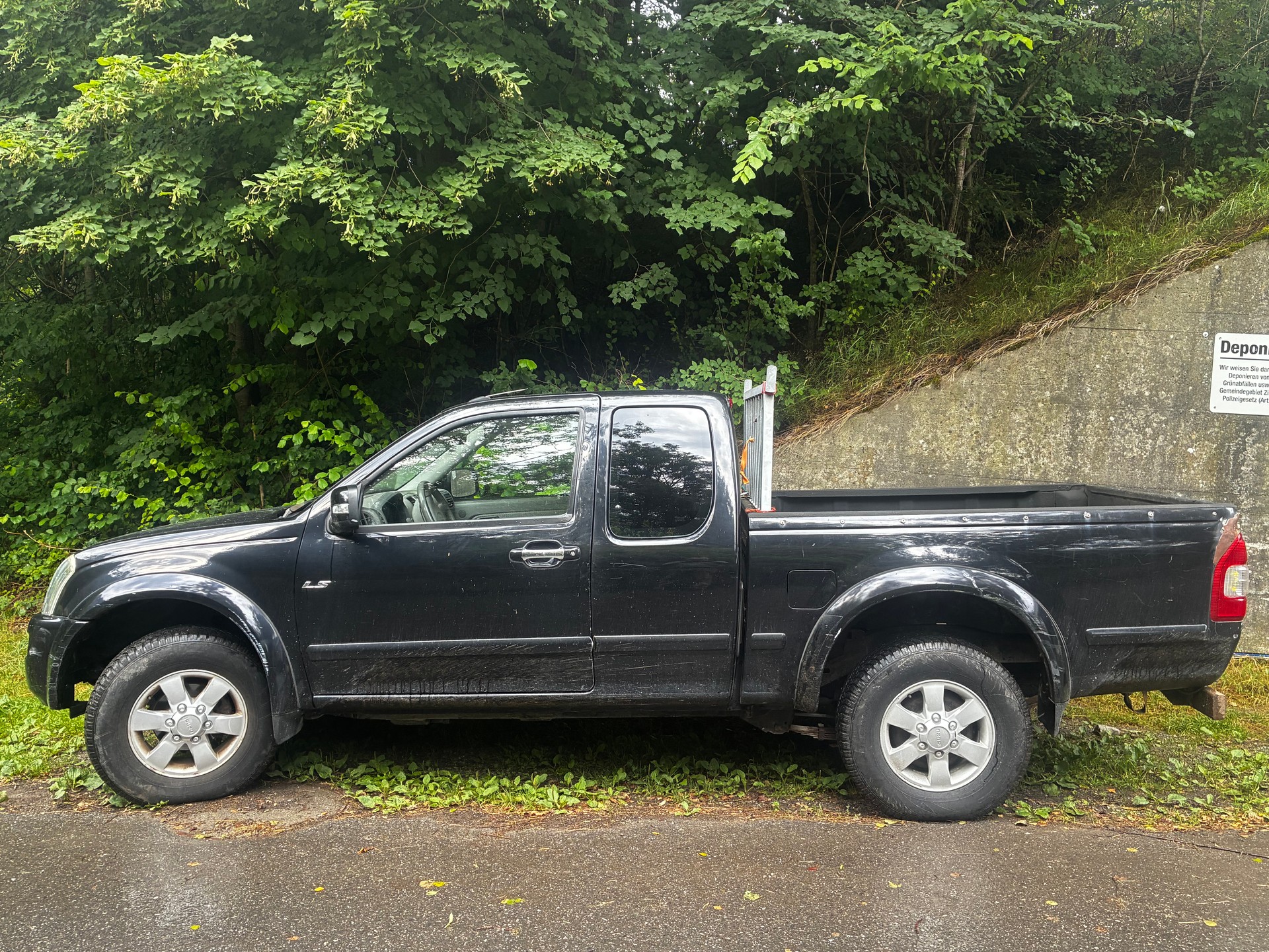 ISUZU 3.0 TDi L 4x4-image-1
