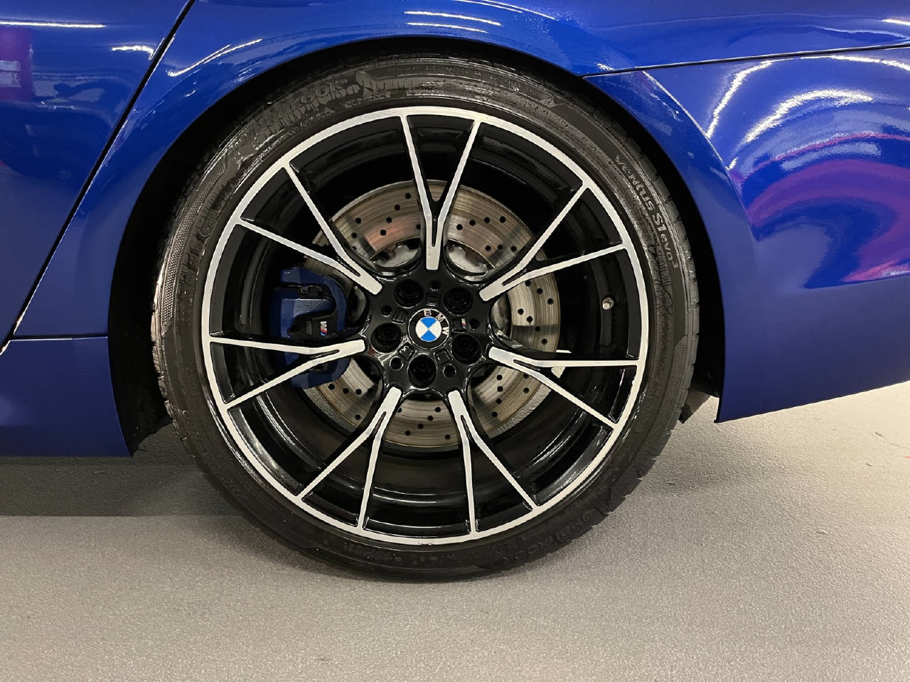 BMW 5er Reihe F90 M5 Competition xDrive-image-17
