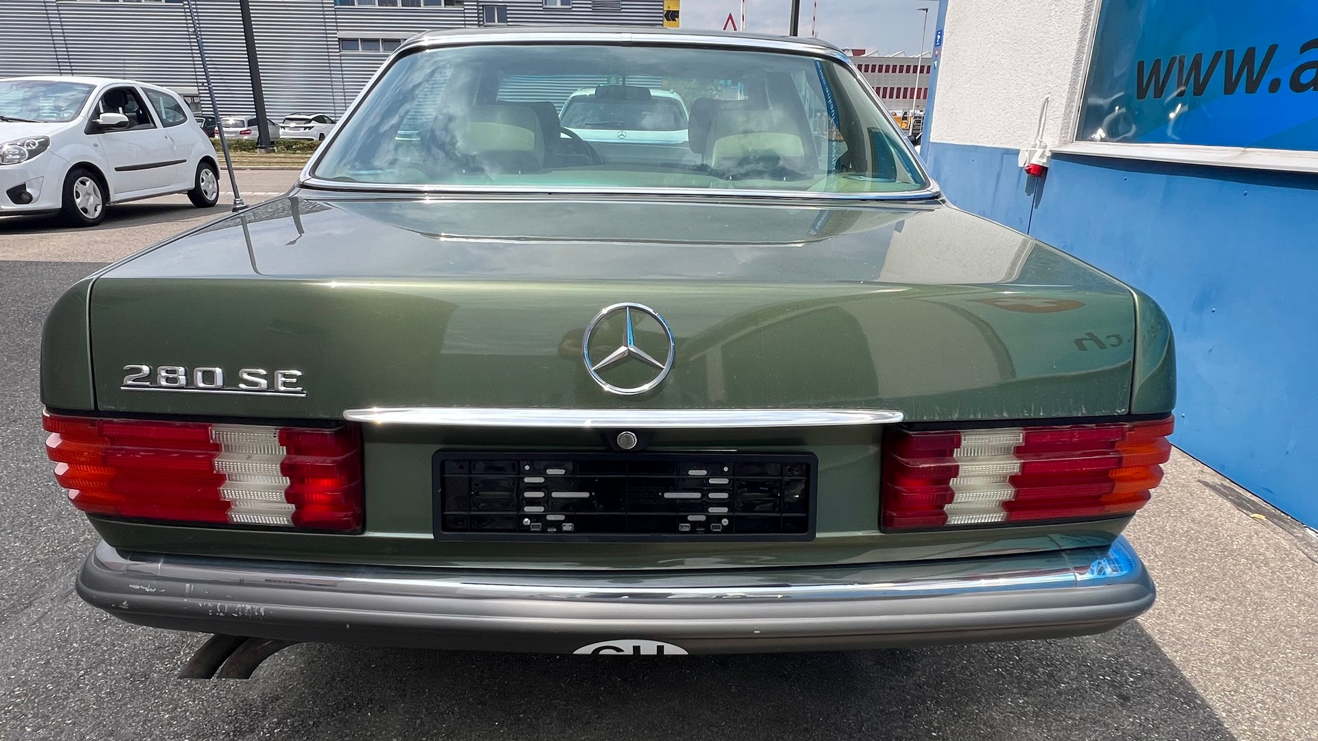 MERCEDES-BENZ 280 SE-image-4