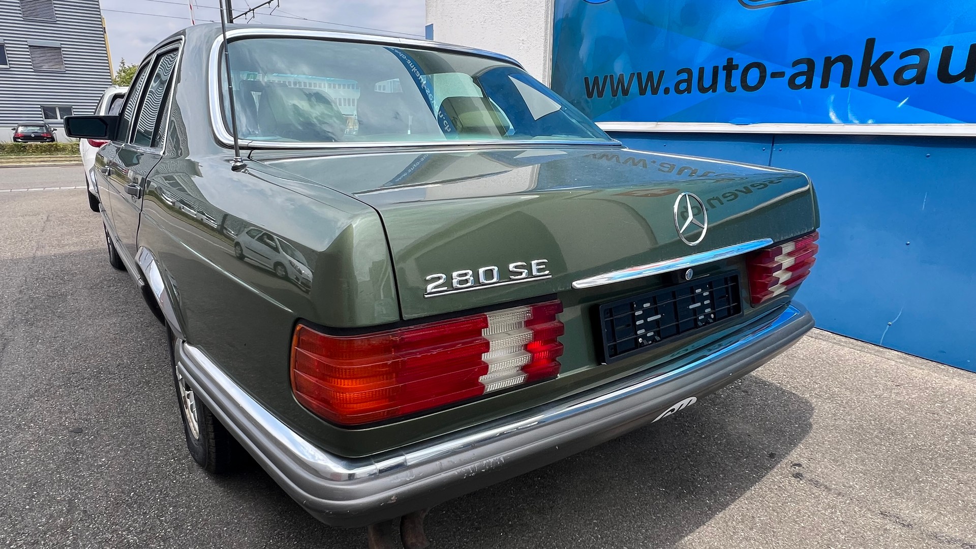 MERCEDES-BENZ 280 SE-image-3