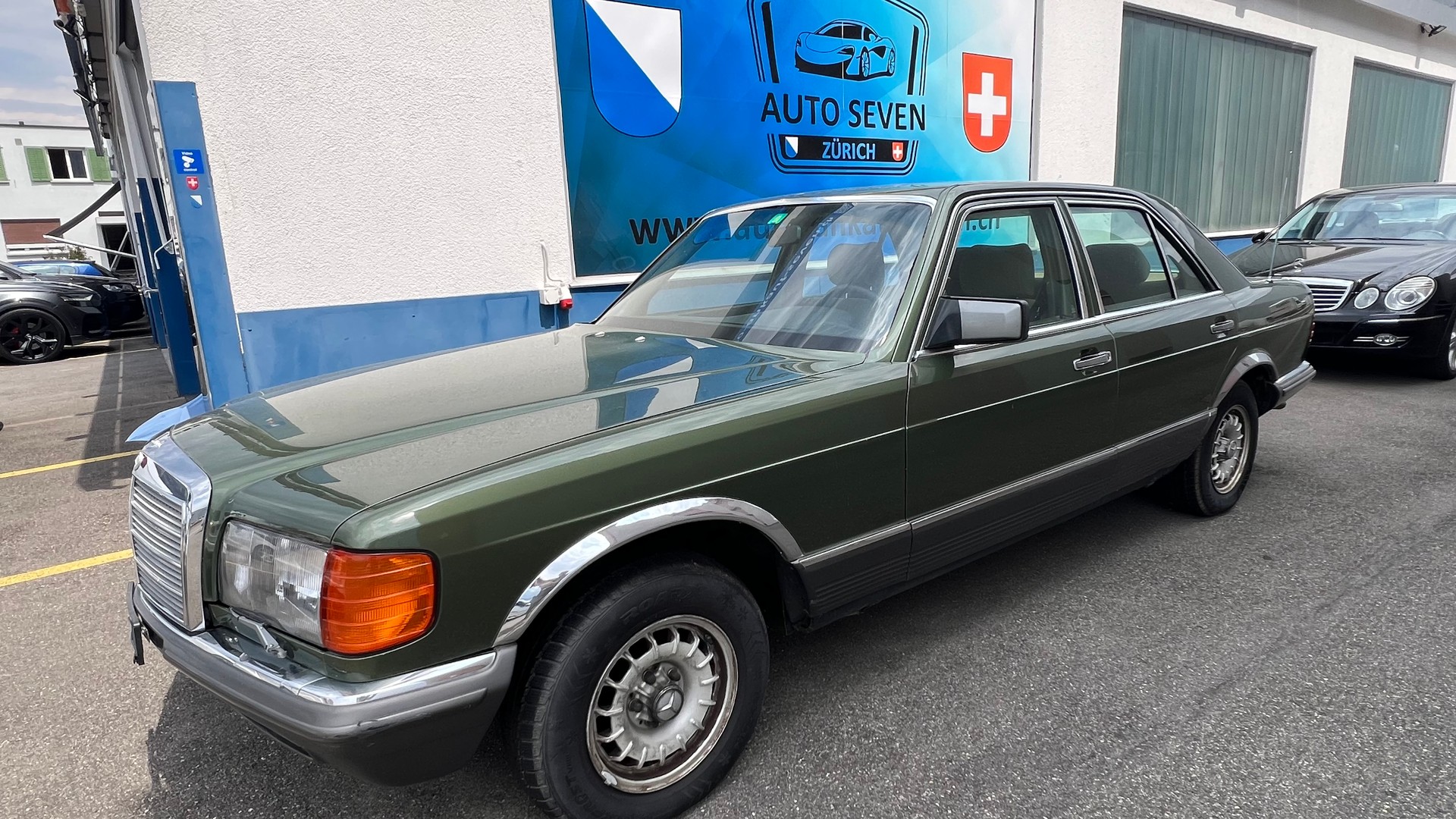 MERCEDES-BENZ 280 SE-image-0