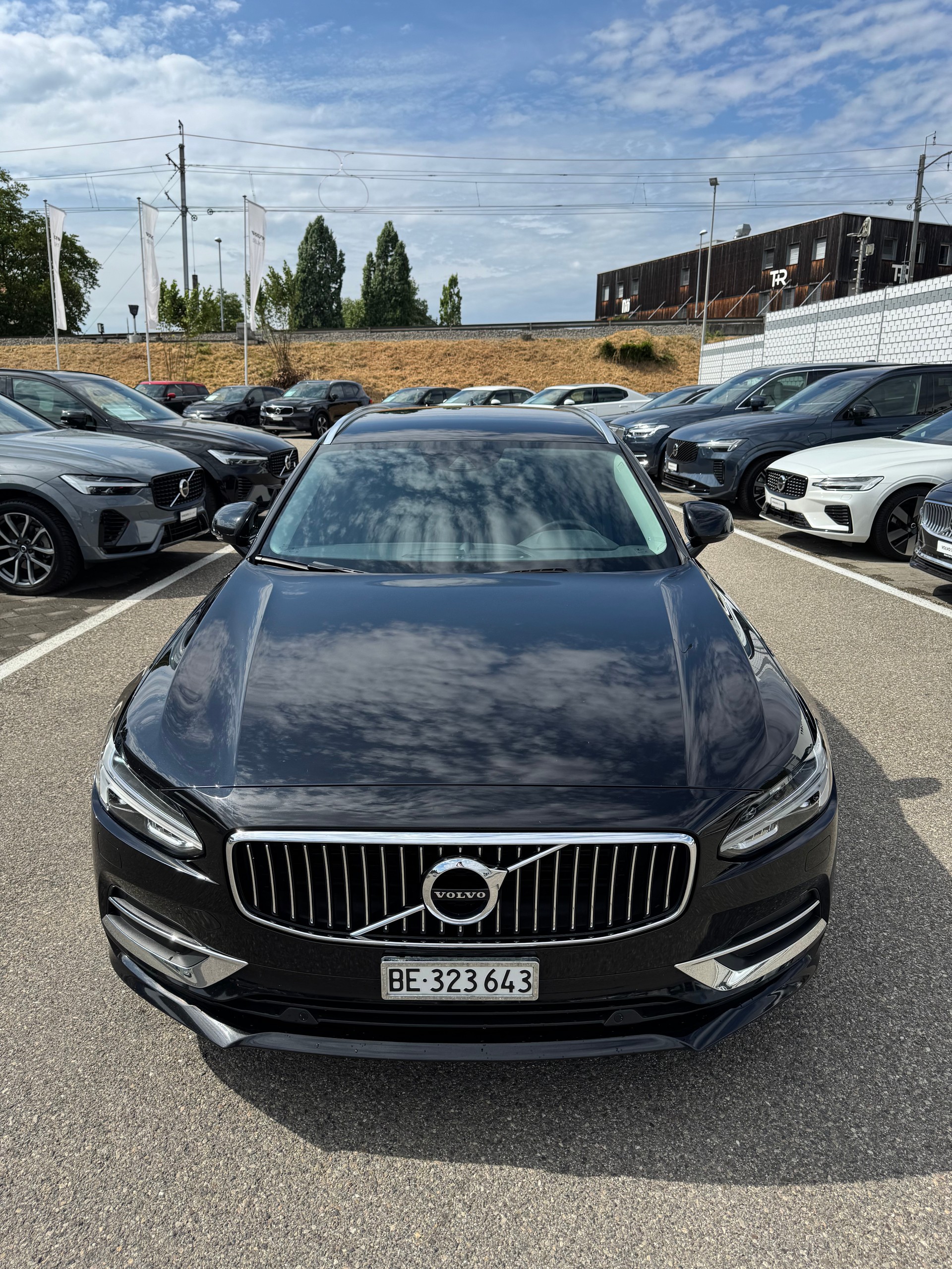 VOLVO 2.0 T6 AWD Inscription-image-2
