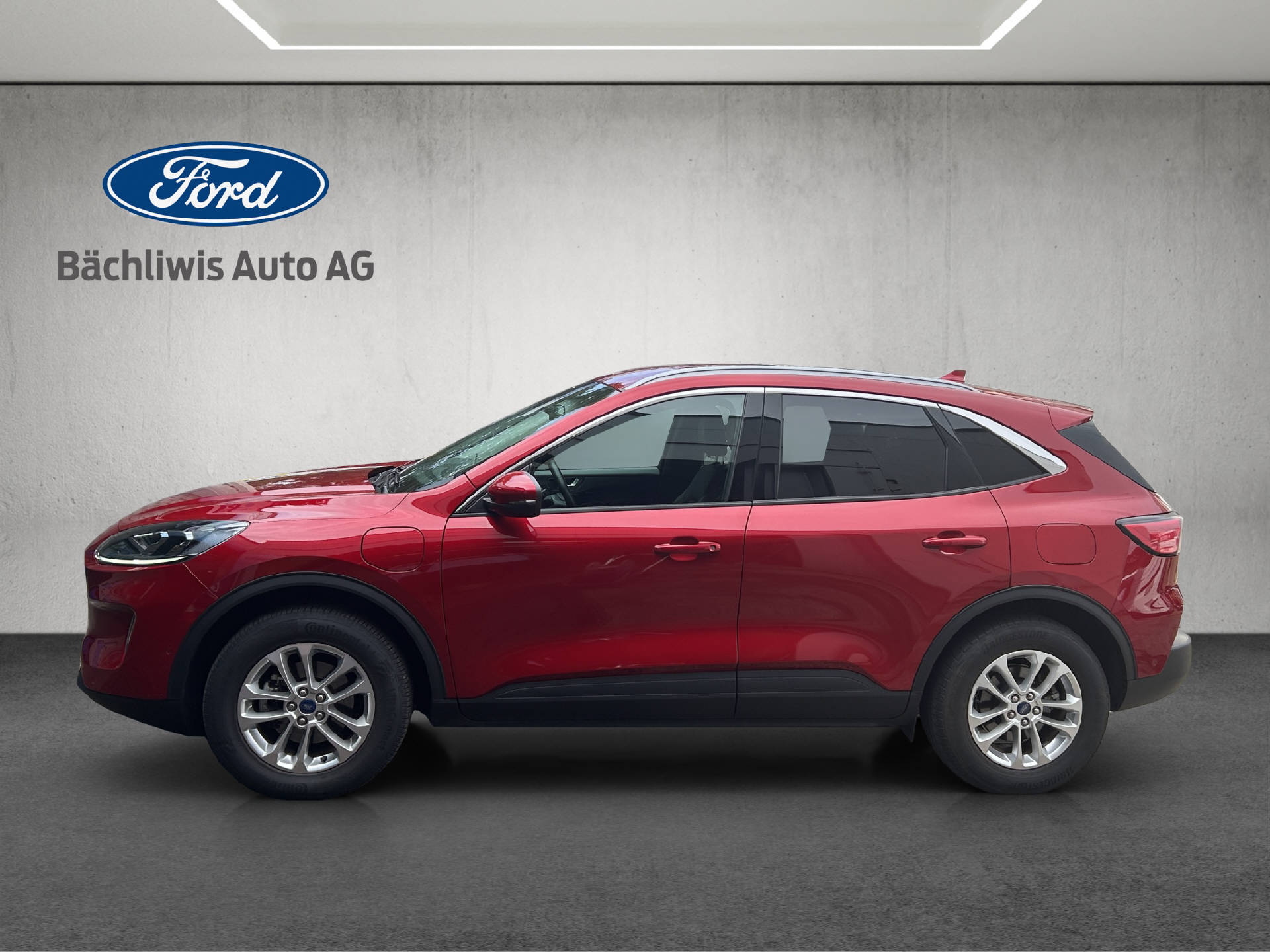FORD Kuga 2.5 Plug-in Hybrid Titanium X-showroom-element-1