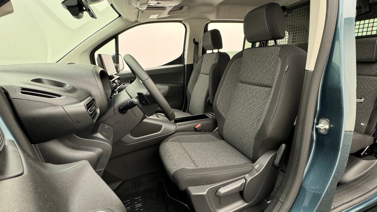 OPEL Combo 1.5 Life A-image-4