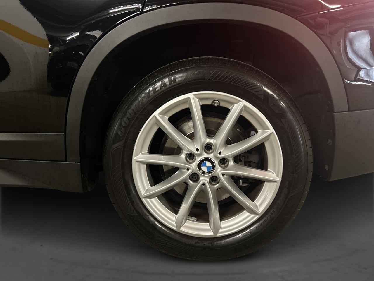BMW X1 20i xDrive-image-10