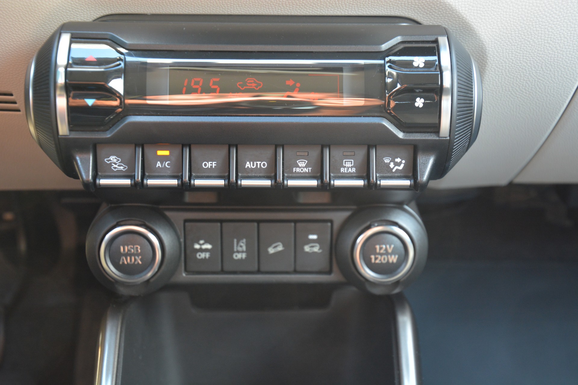 SUZUKI Ignis 1.2i Compact Top 4x4-image-12