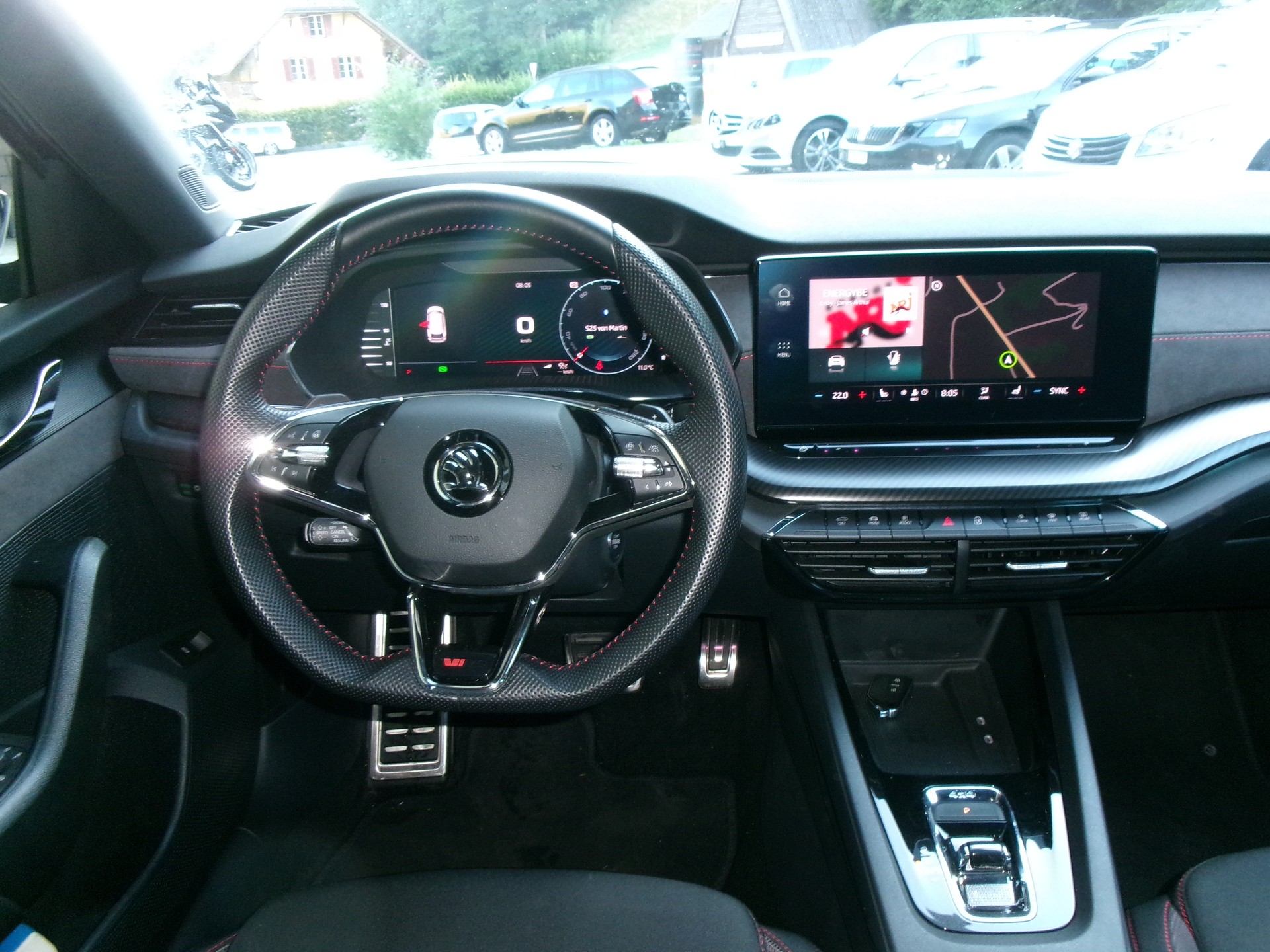 SKODA Octavia Combi 2.0 TDI DSG RS 4x4-image-7