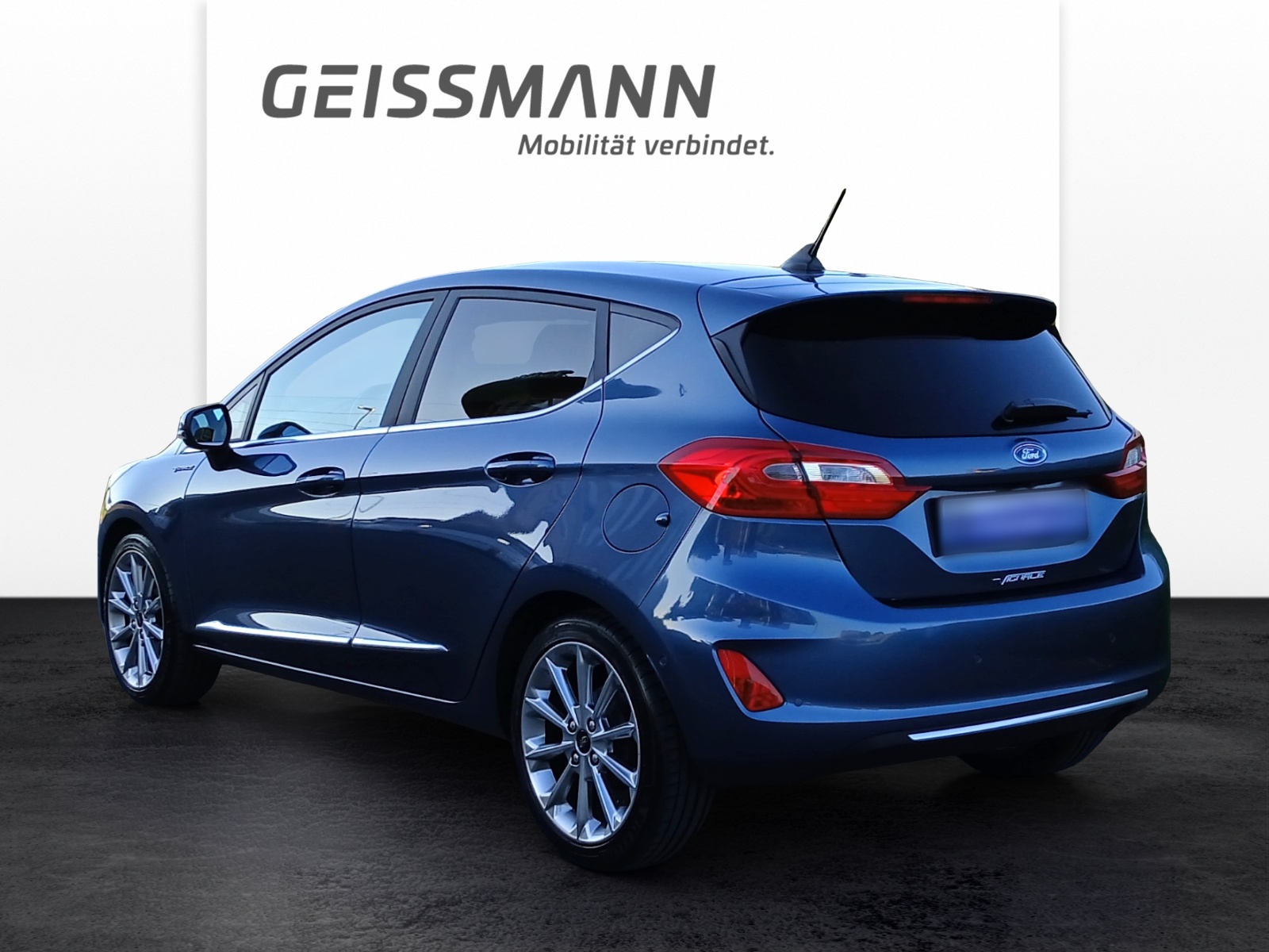 FORD Fiesta 1.0 EcoB Vignale-image-2