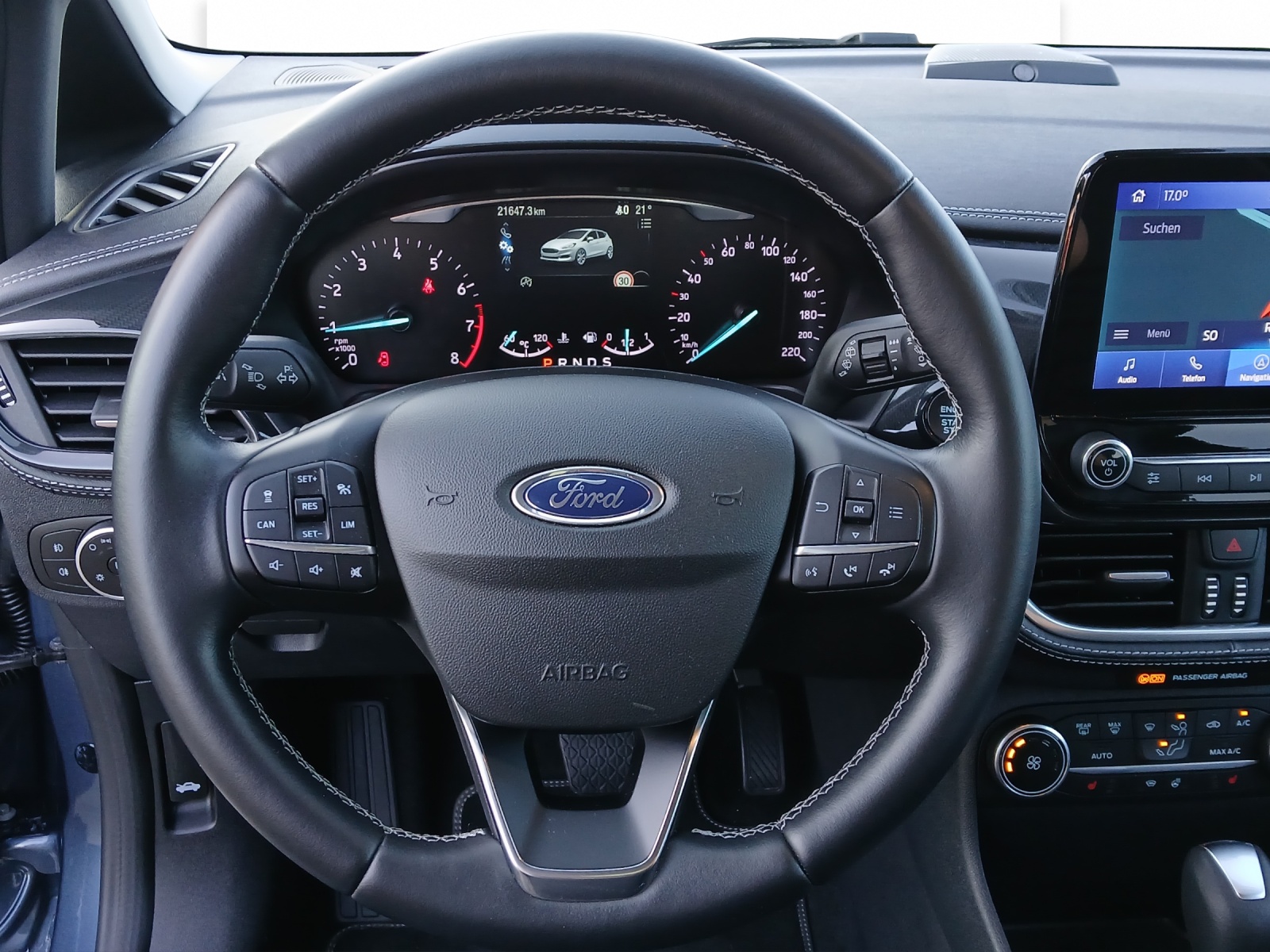 FORD Fiesta 1.0 EcoB Vignale-image-8