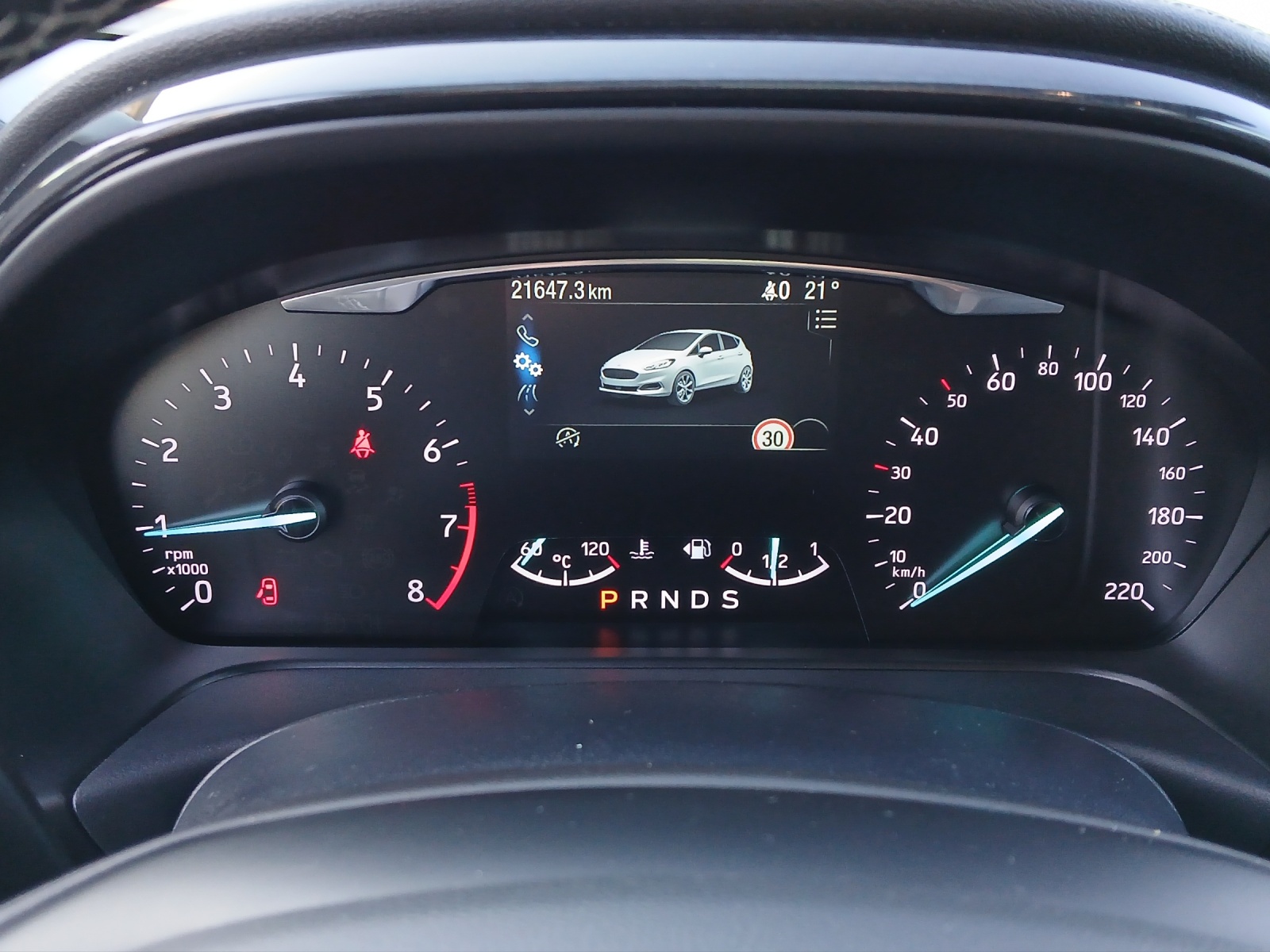 FORD Fiesta 1.0 EcoB Vignale-image-7