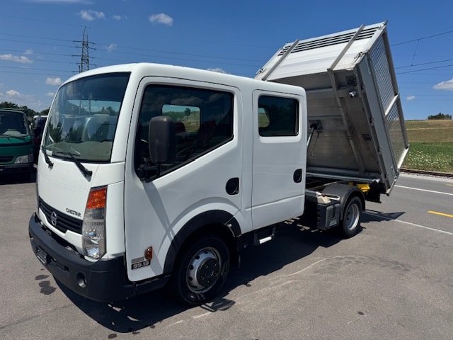 NISSAN Cabstar Comfort 35.13 **19000 km**Klima** erhöhte Seitenläde 3.5t Anhängelast Kugel und Hacken