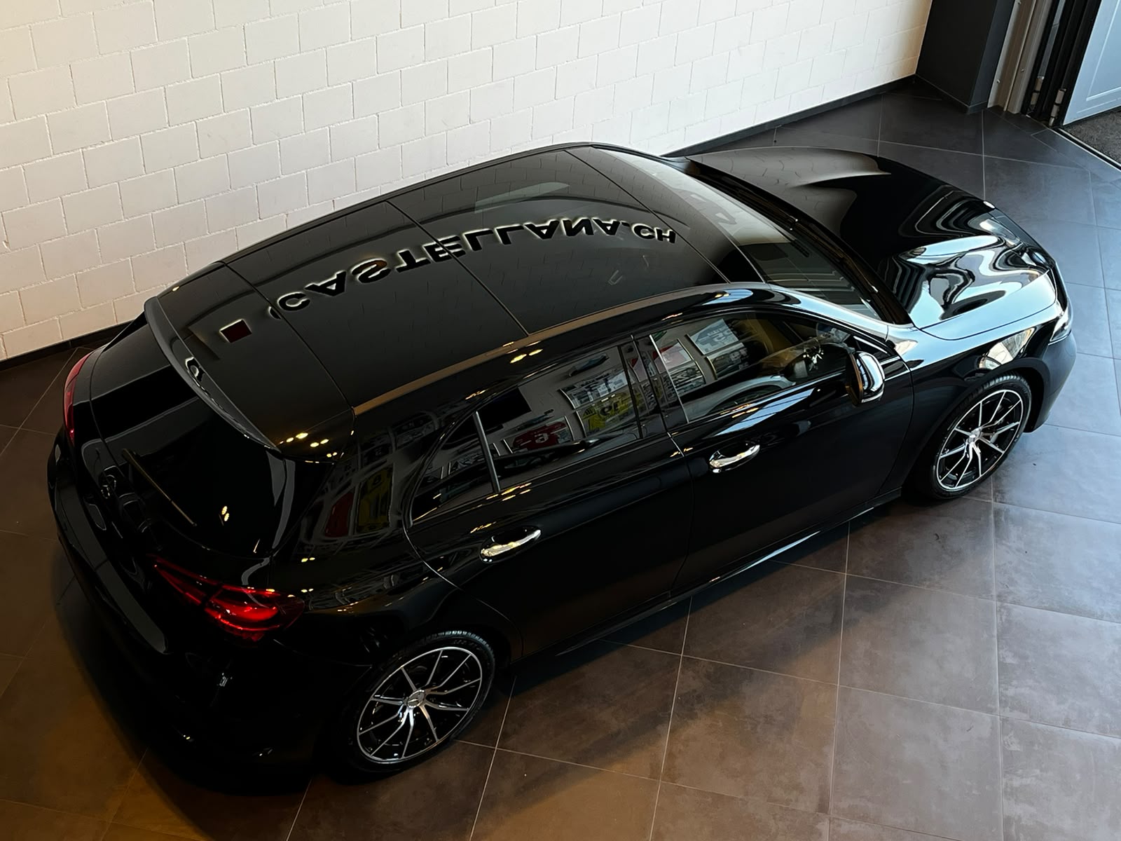 MERCEDES-BENZ A AMG 35 4Matic 8G-DCT-image-8