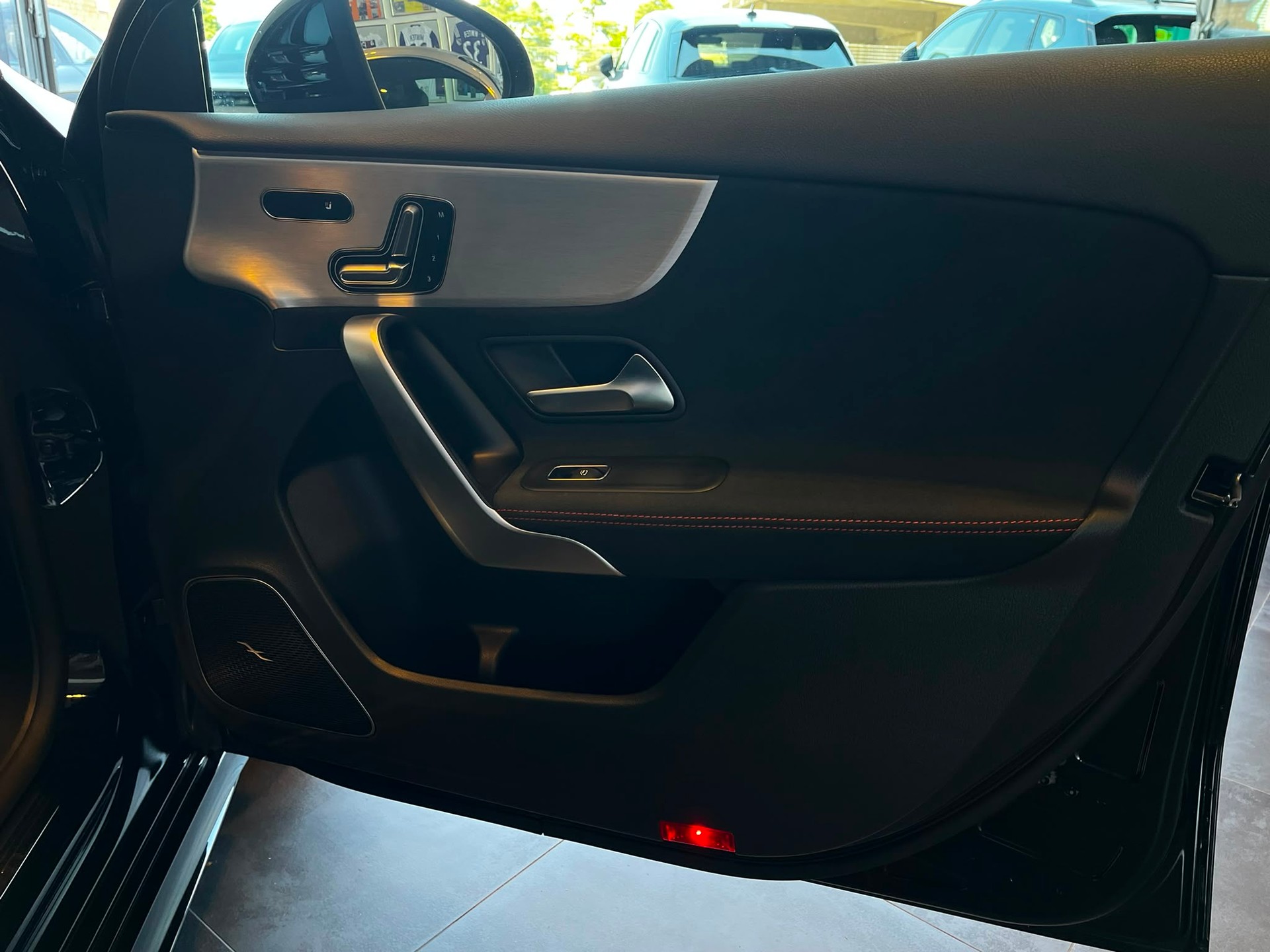 MERCEDES-BENZ A AMG 35 4Matic 8G-DCT-image-24