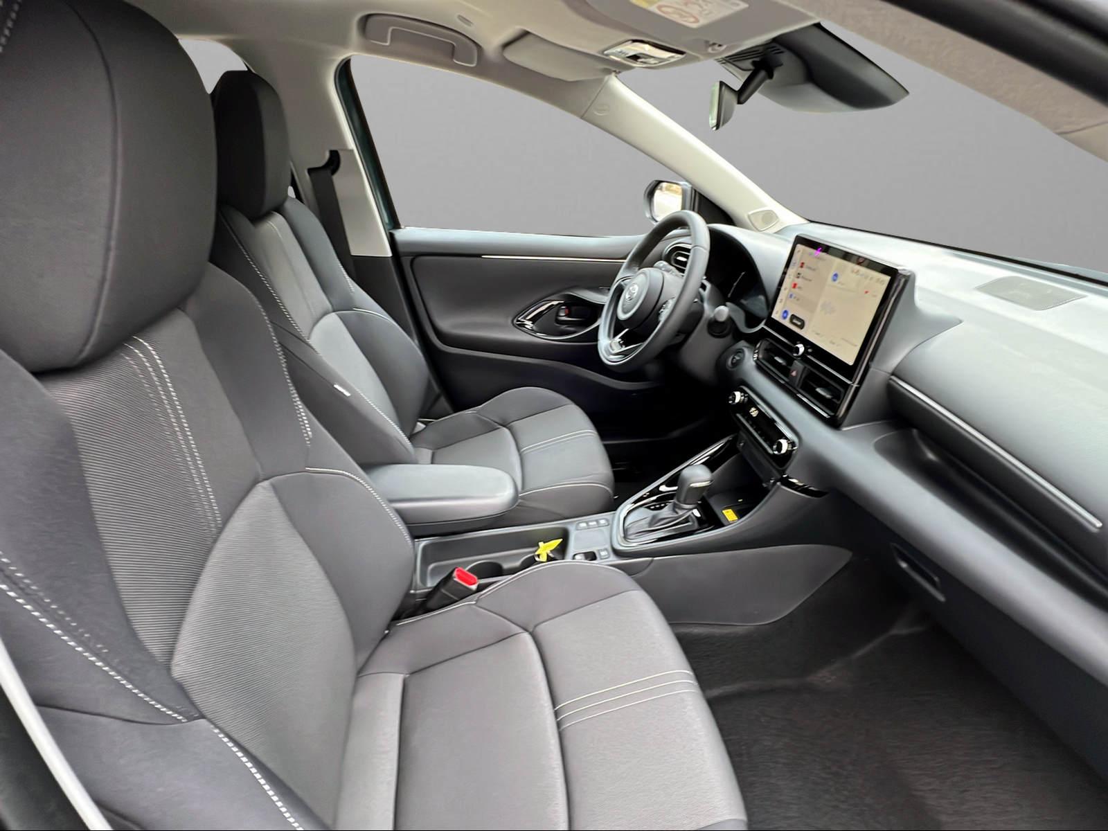 TOYOTA Yaris 1.5 VVT-i HSD Trend-image-6