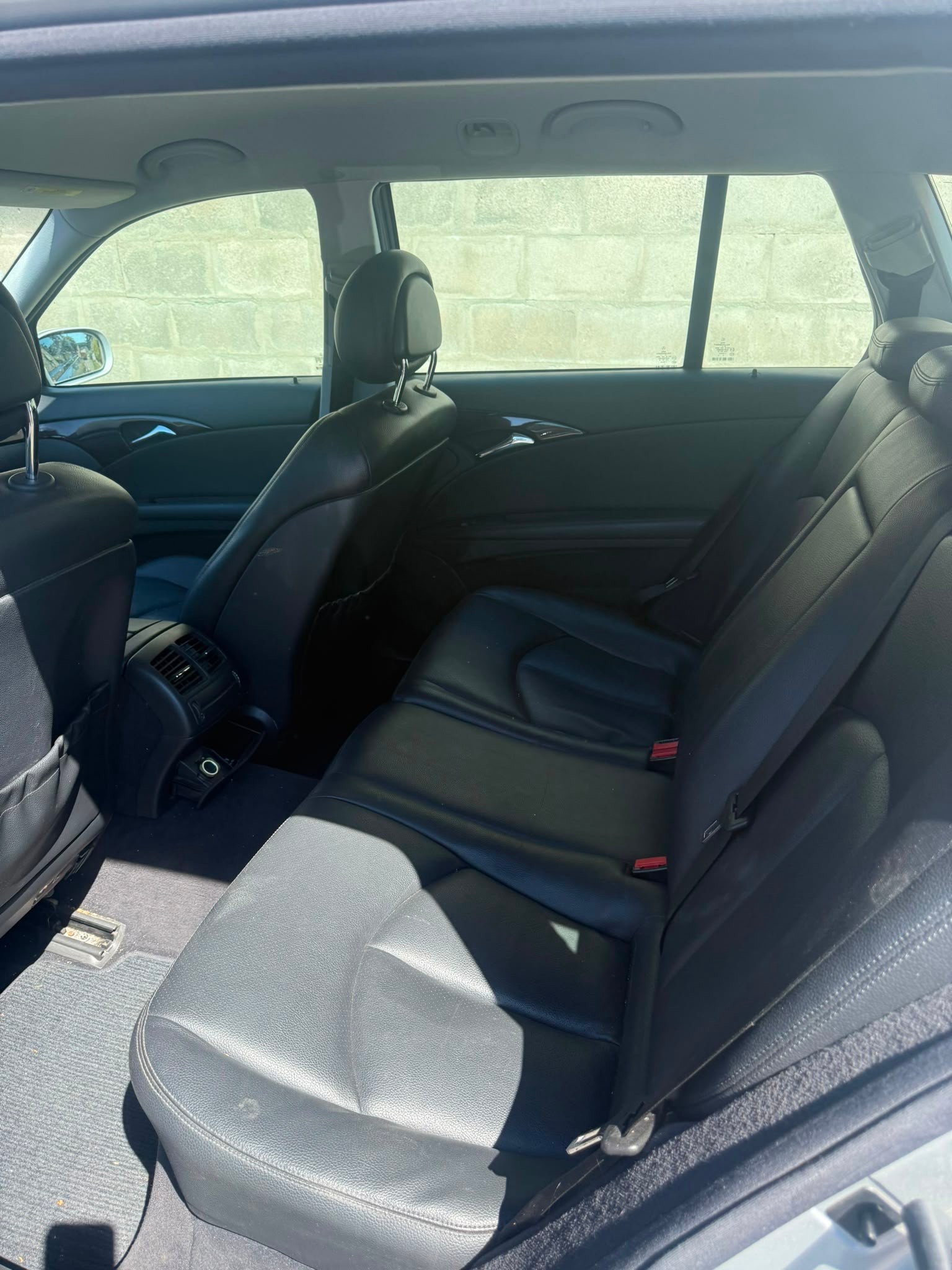 MERCEDES-BENZ E 200 Kompressor Avantgarde-image-10