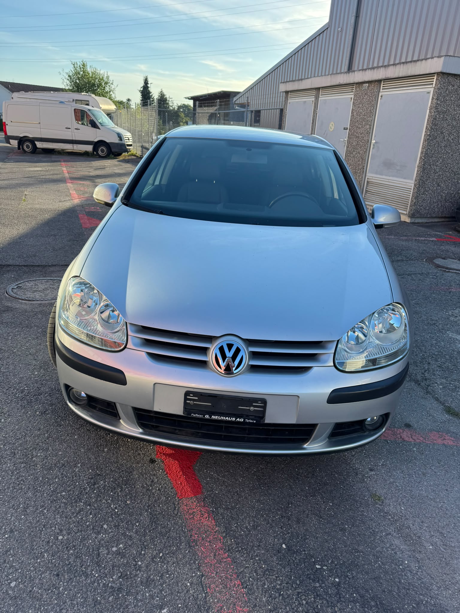 VW Golf 2.0 FSI Sportline-image-1