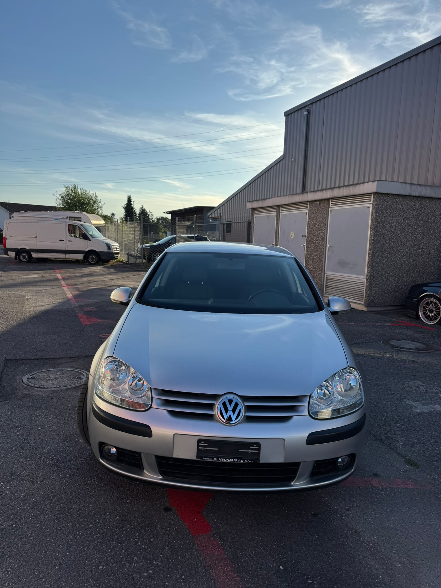 VW Golf 2.0 FSI Sportline-image-9