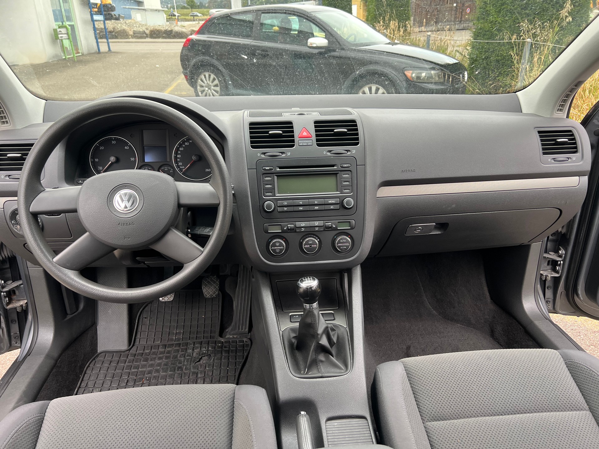 VW Golf 1.9 TDI Comfortline 4Motion-image-7
