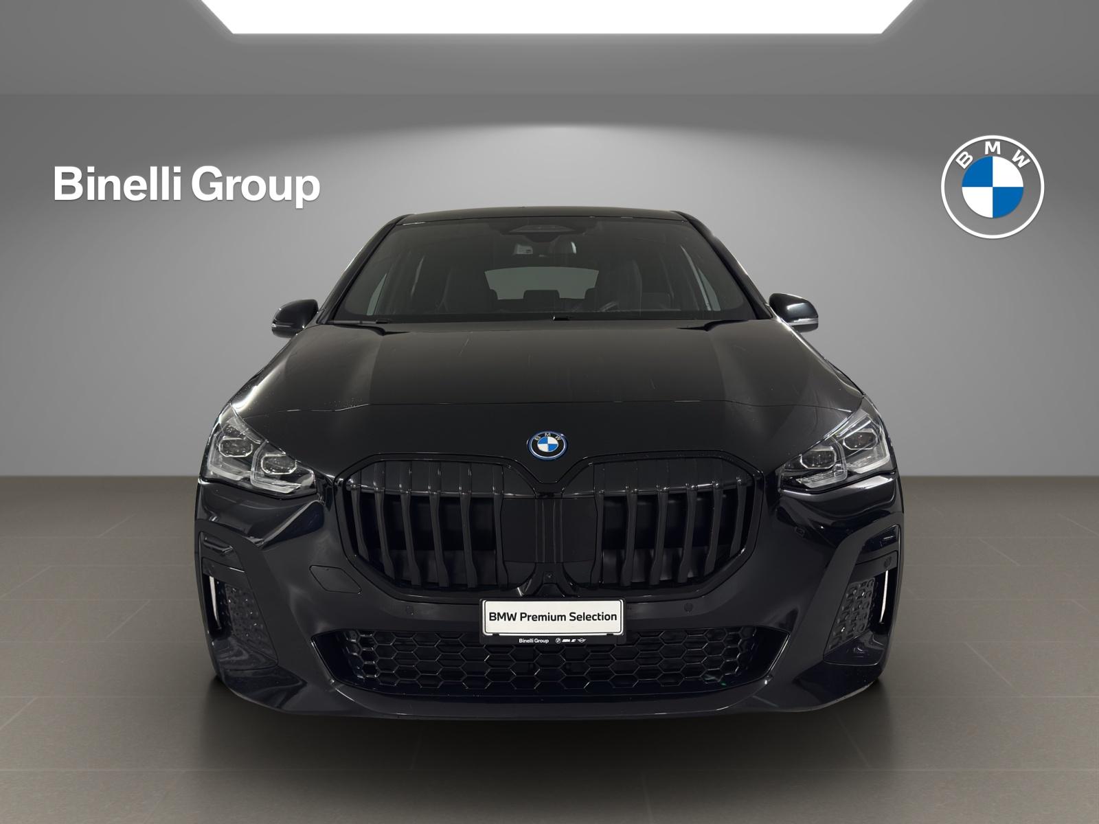 BMW 230e xDrive paddles Active Tourer-image-2