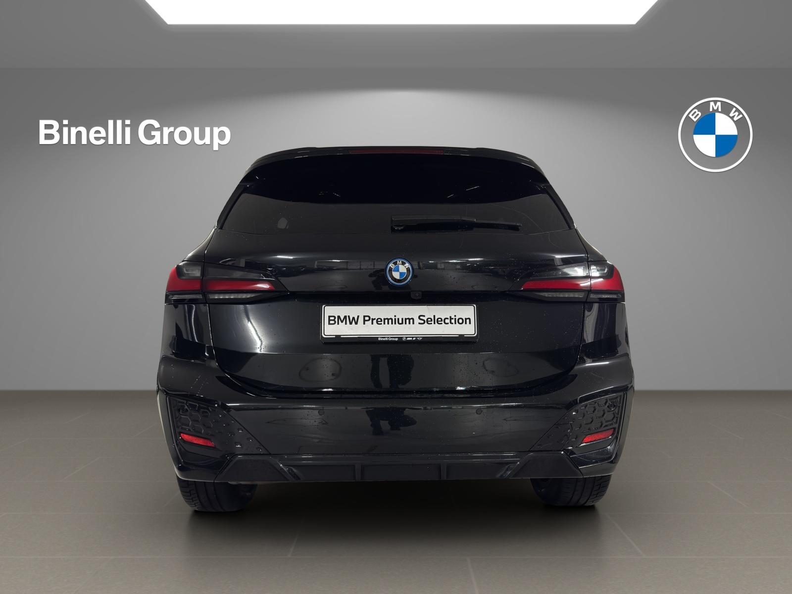 BMW 230e xDrive paddles Active Tourer-image-15
