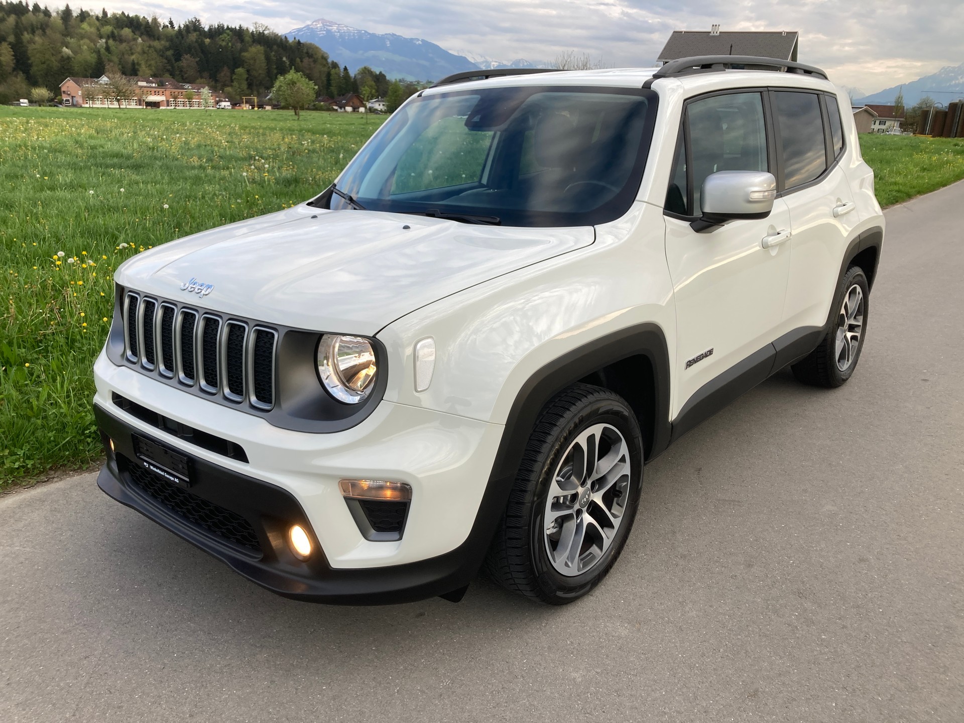JEEP Renegade 1.5 MHEV Limited-image-0