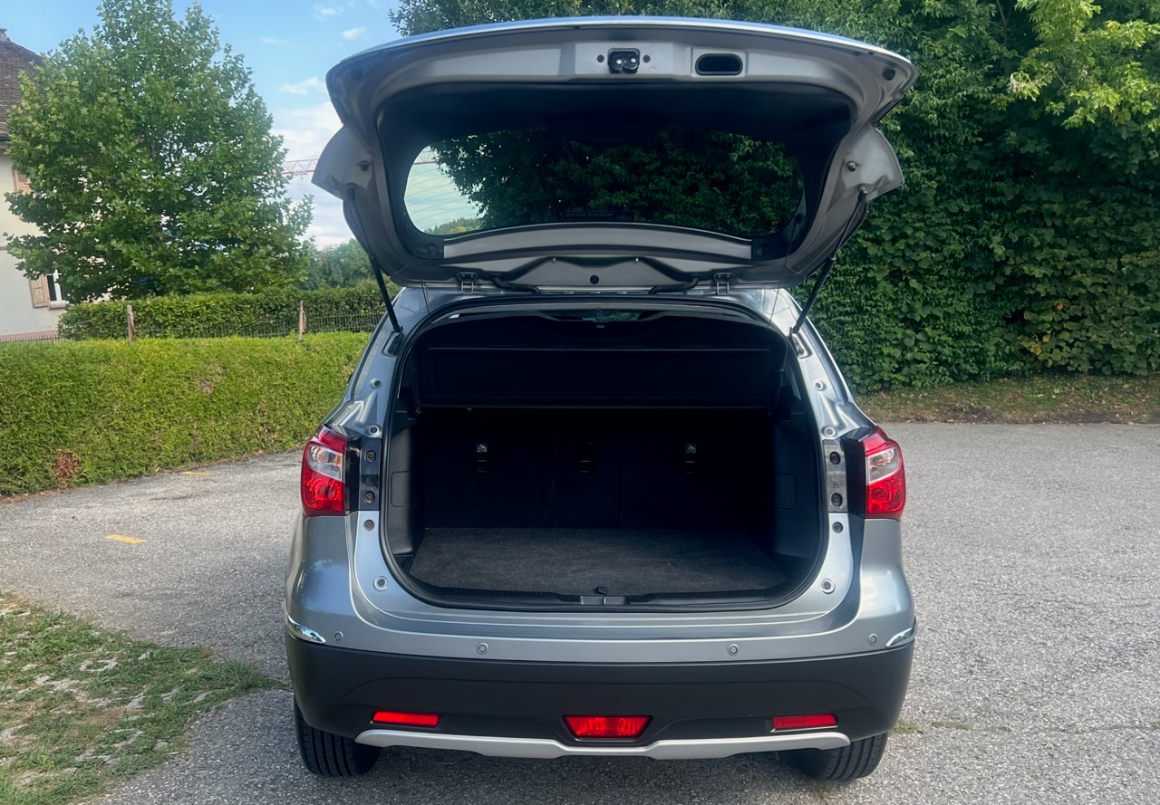 SUZUKI SX4 S-Cross 1.6 16V PizSulai 4WD-image-15