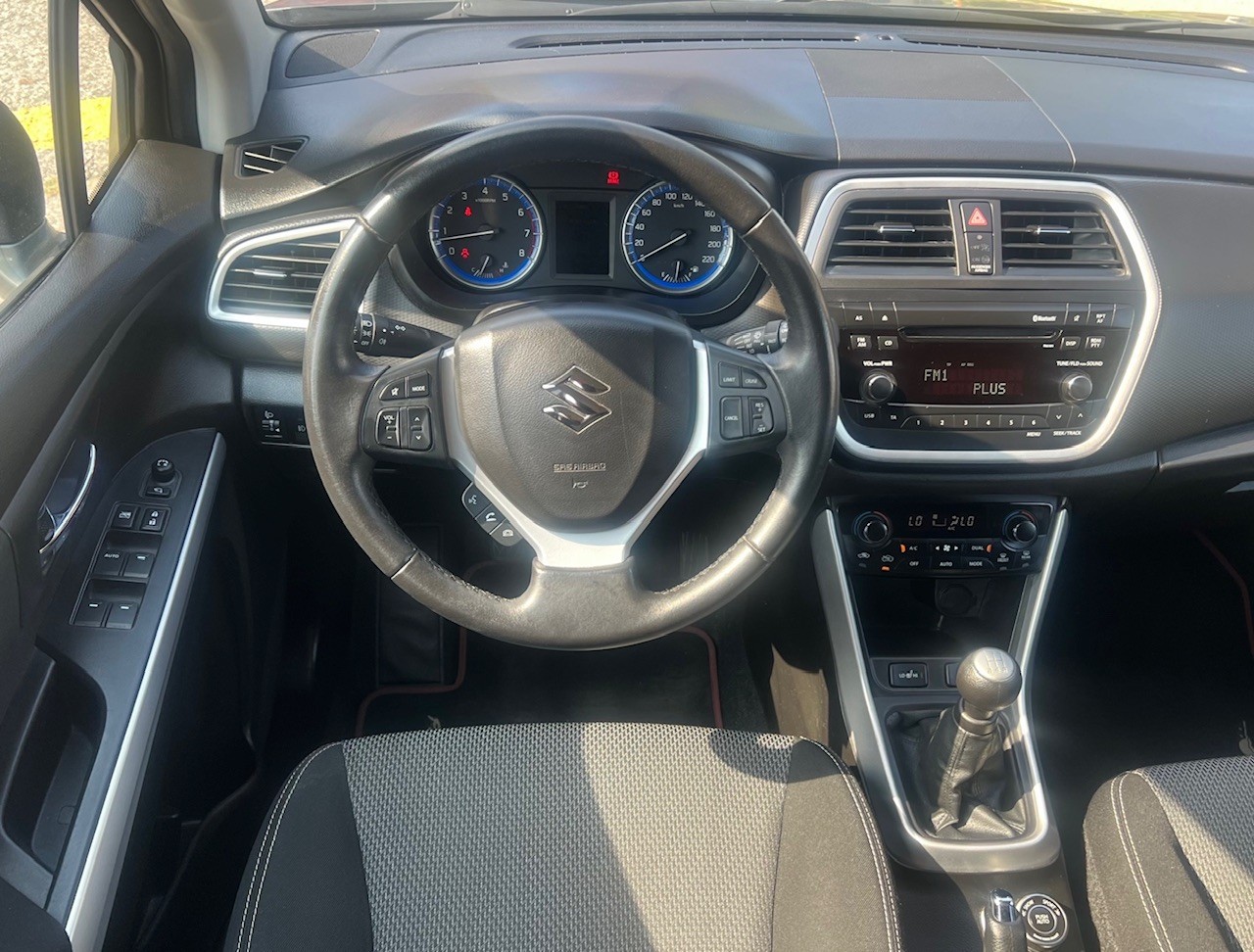 SUZUKI SX4 S-Cross 1.6 16V PizSulai 4WD-image-10