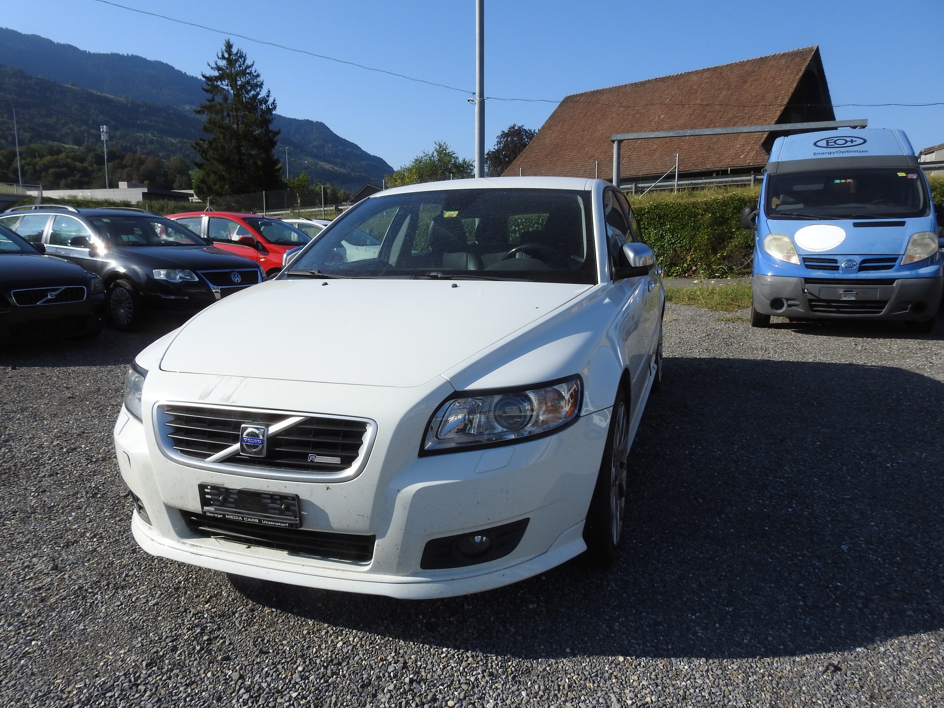 VOLVO V50 T5 Momentum R-Design-image-0